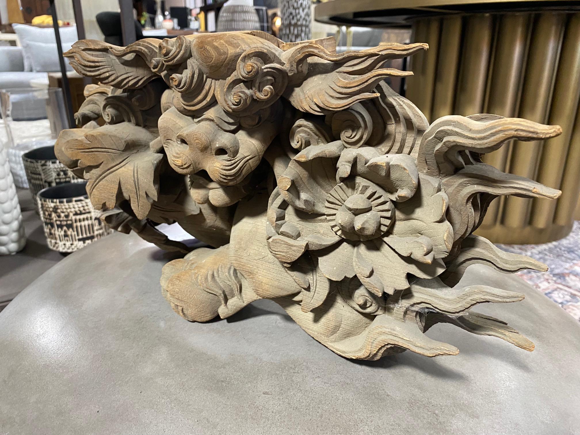 Shishi Komainu chien de gardien du temple Shinto en bois sculpté en forme de lion du Japon 9