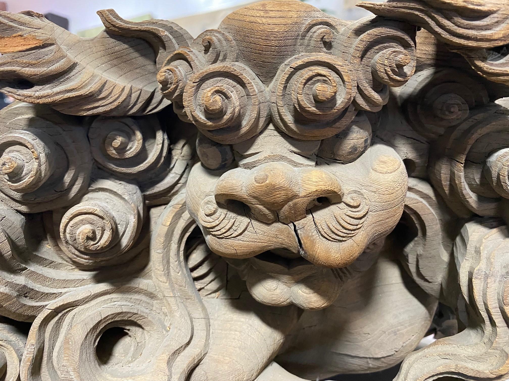 Hand-Carved Japanese Wood Carved Edo Temple Shinto Shrine Guardian Shishi Komainu Lion Dogs