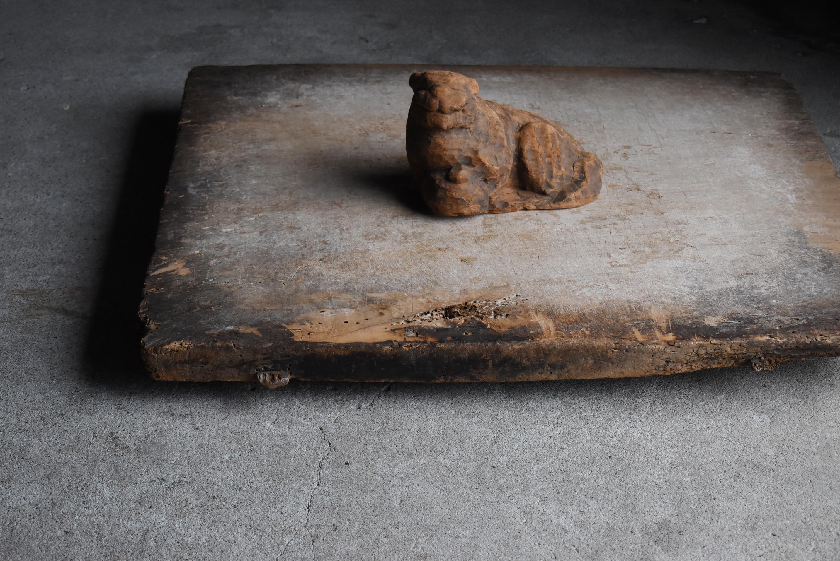 Japanese Wood Carving Lion 1800s-1860s / Sculpture Object Wabisabi For Sale 6