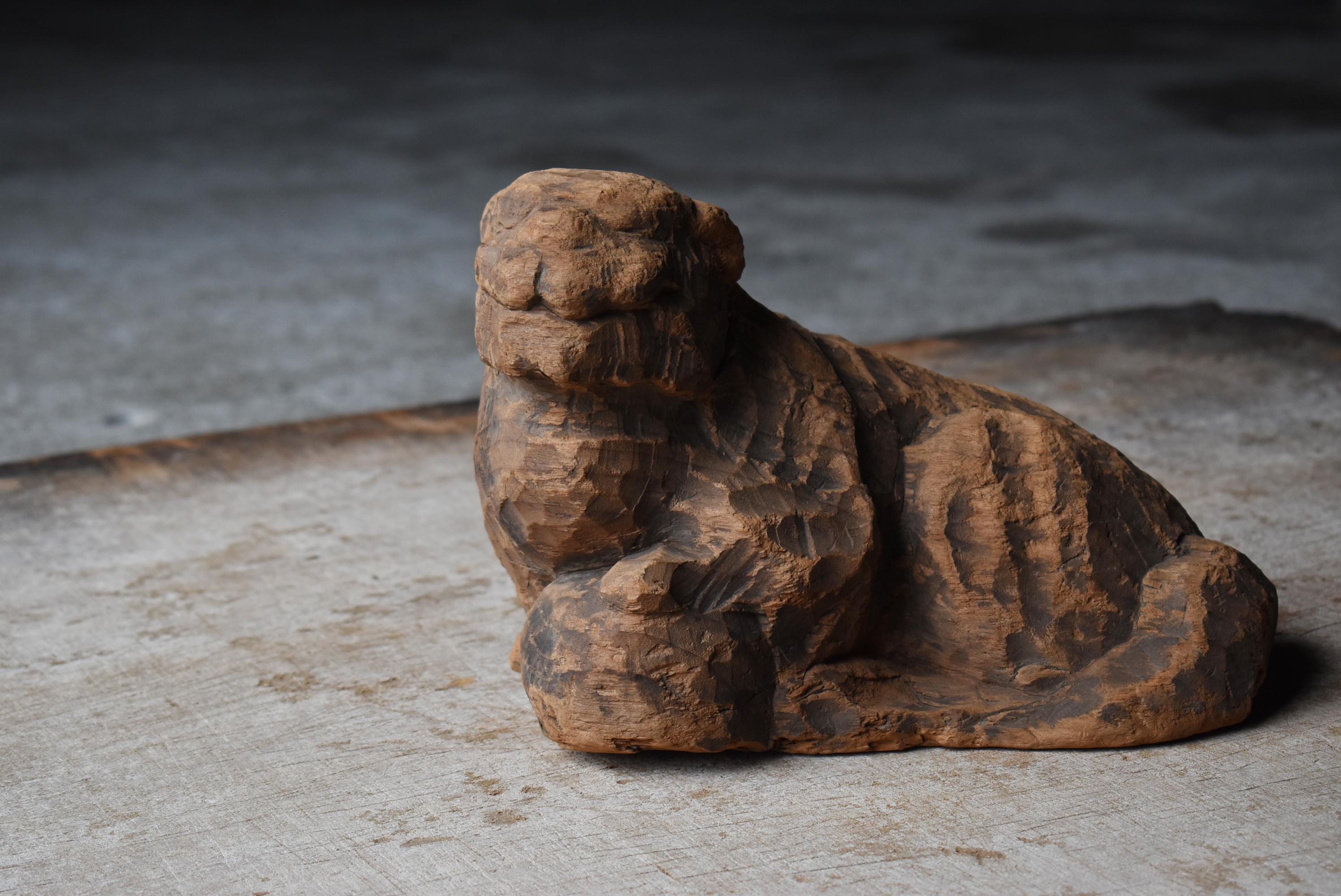 Japanese Wood Carving Lion 1800s-1860s / Sculpture Object Wabisabi For Sale 7