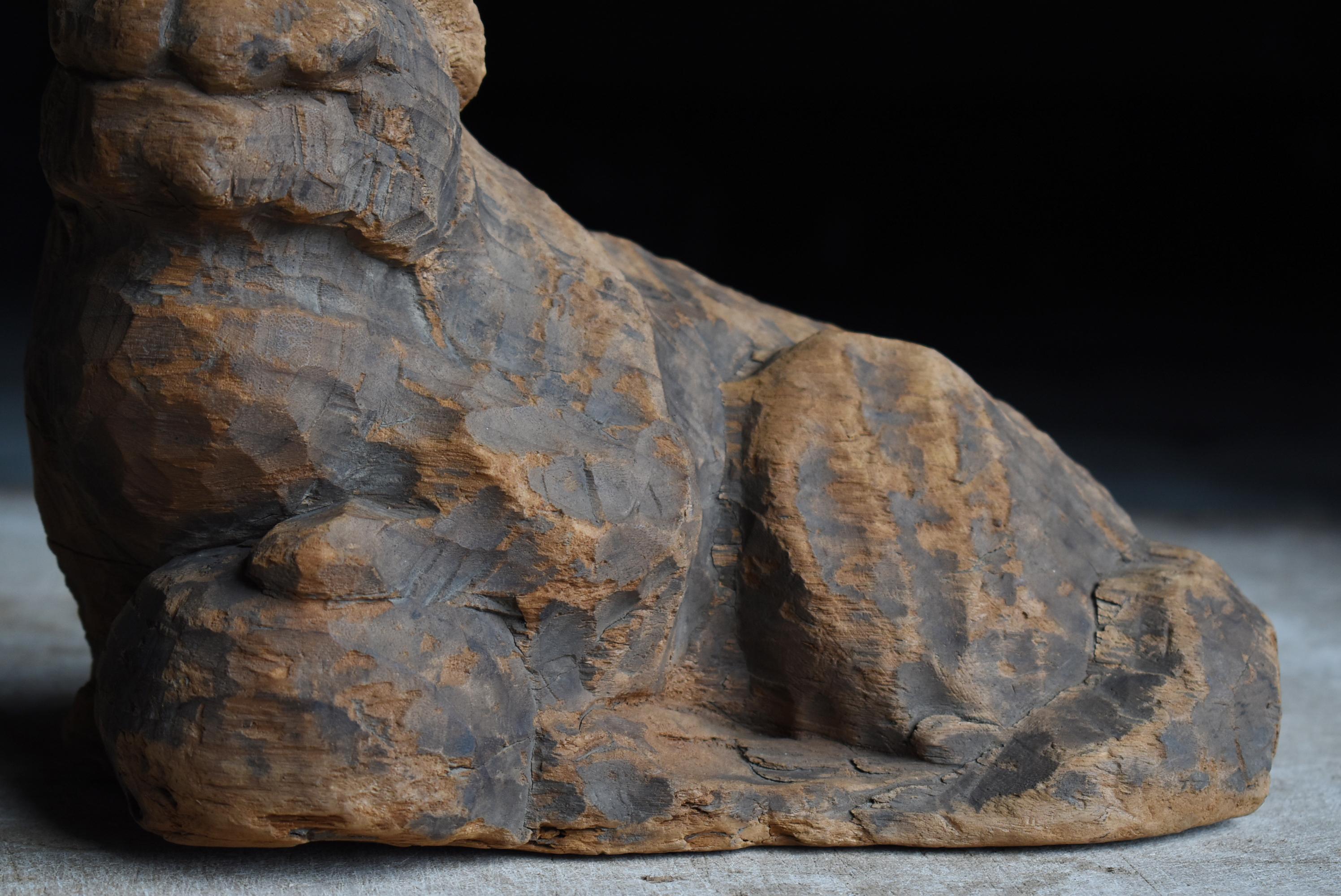 19th Century Japanese Wood Carving Lion 1800s-1860s / Sculpture Object Wabisabi For Sale