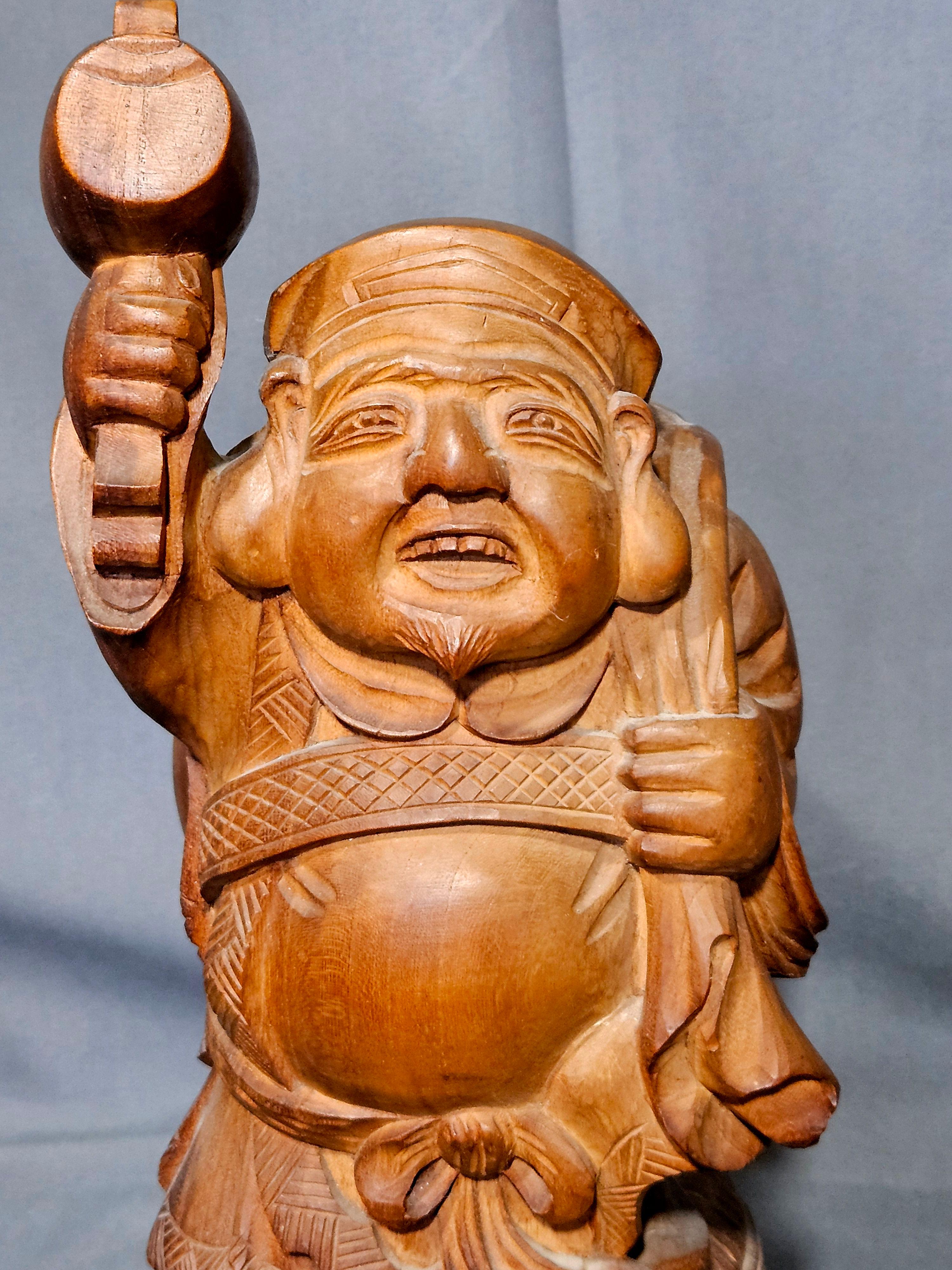 Scultura in legno giapponese di Daikokuten, firmata e datata
  