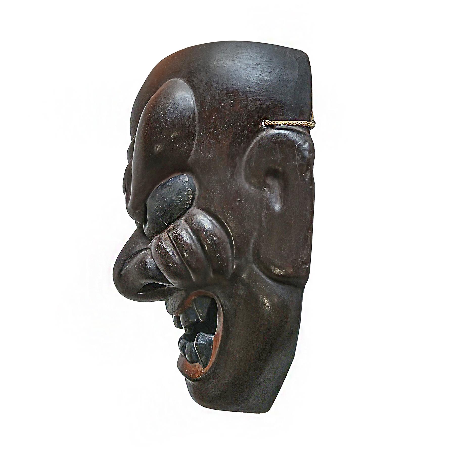 Japanische Holzmaske 
