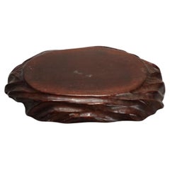 Japanese Wood Slab Stand for Chinese or Japanese Antique Porcelain, 19th Century