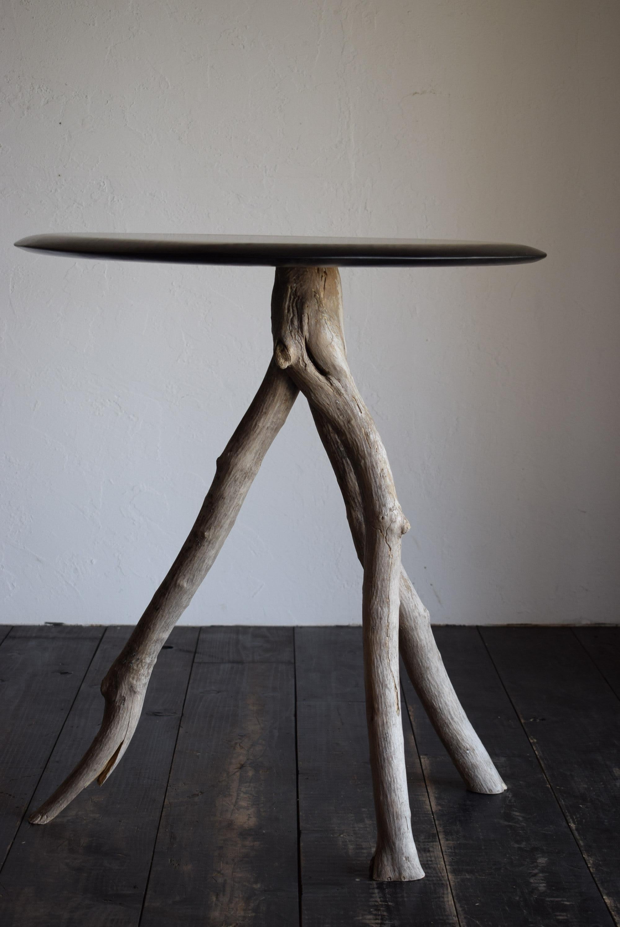 Japanischer Holztisch / Wabi-Sabi Tisch / Primitiver Tisch / Messestand im Angebot 2