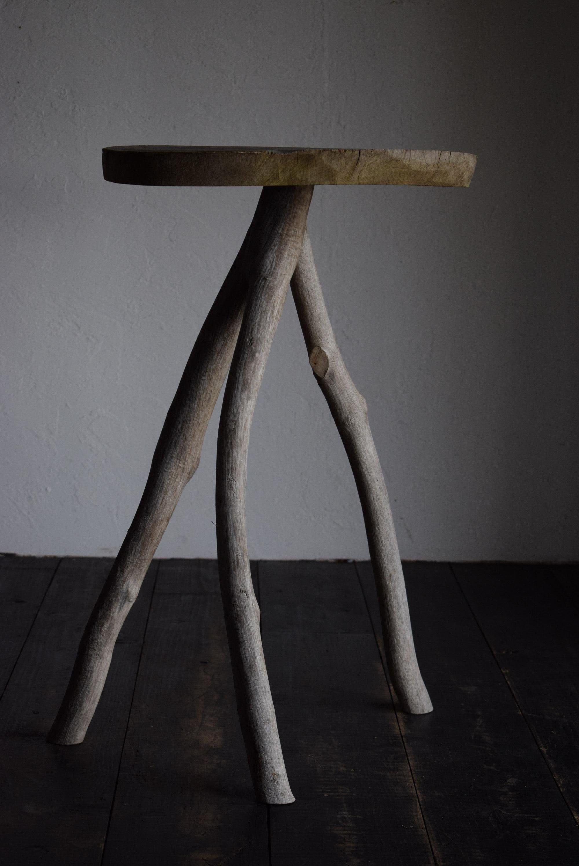 Japanischer Holztisch / Wabi-Sabi Tisch / Primitiver Tisch / Messestand 5