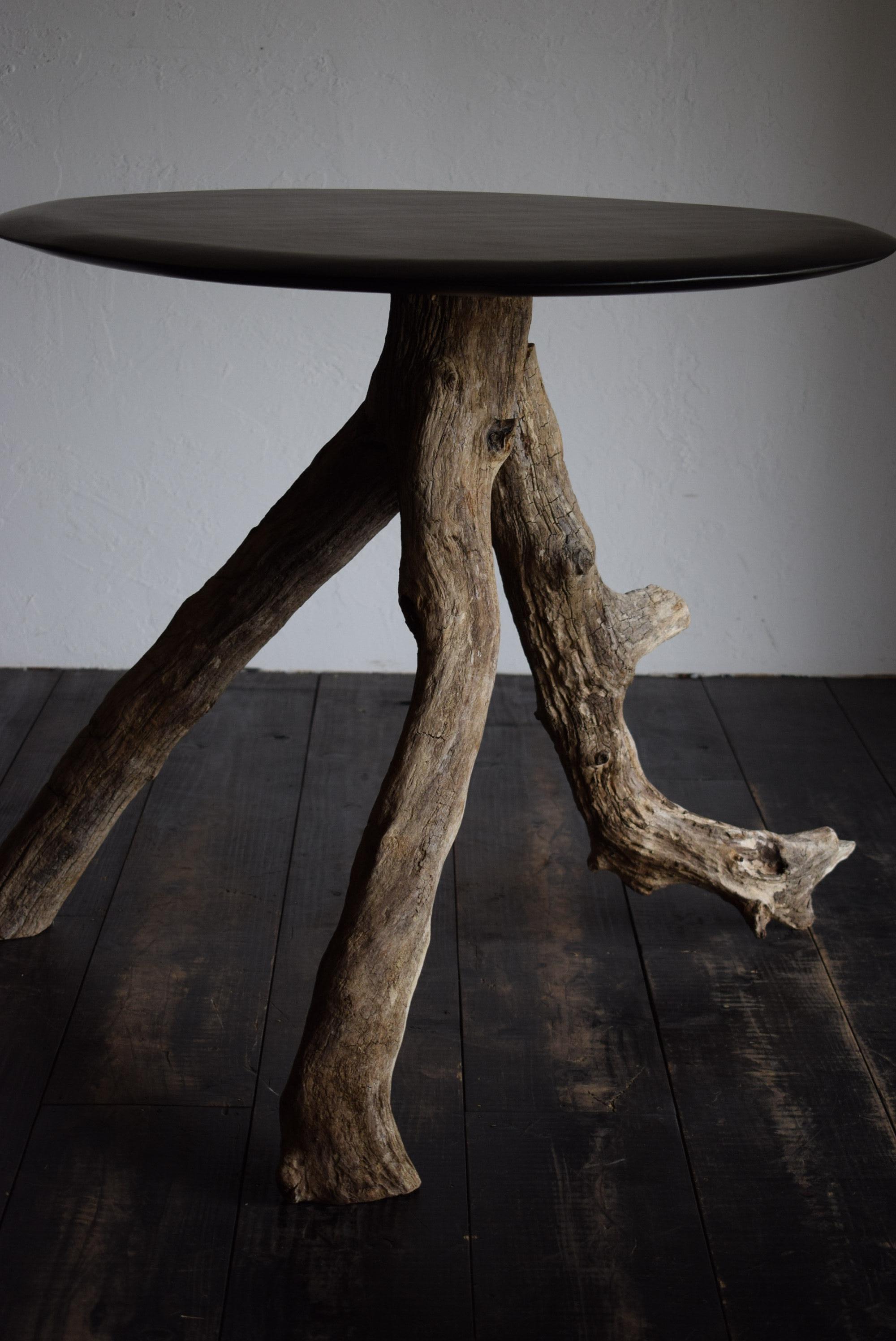 Tavolo giapponese in legno / tavolo wabi-sabi / tavolo primitivo / tavolo da esposizione in legno In condizioni buone in vendita a Sammu-shi, Chiba