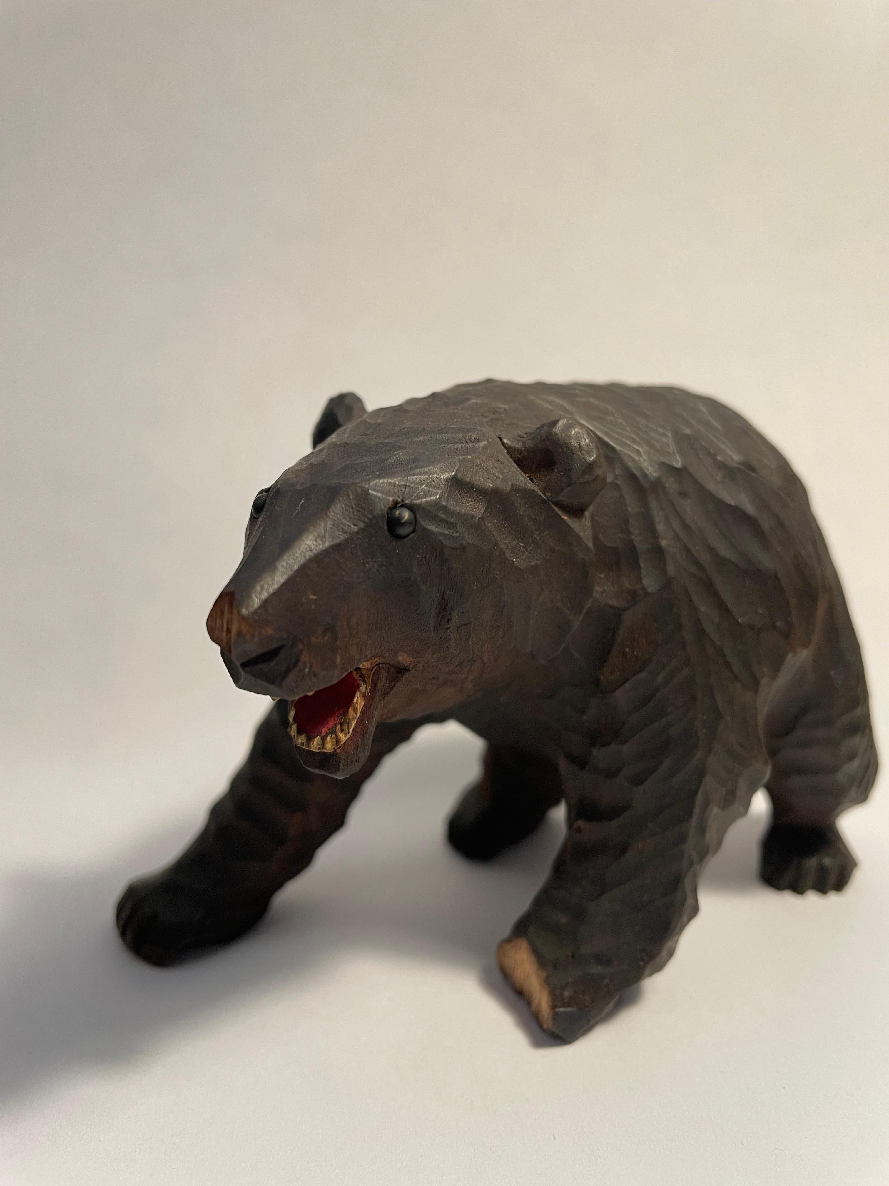 Giapponese Orso giapponese in legno anni '90 in vendita
