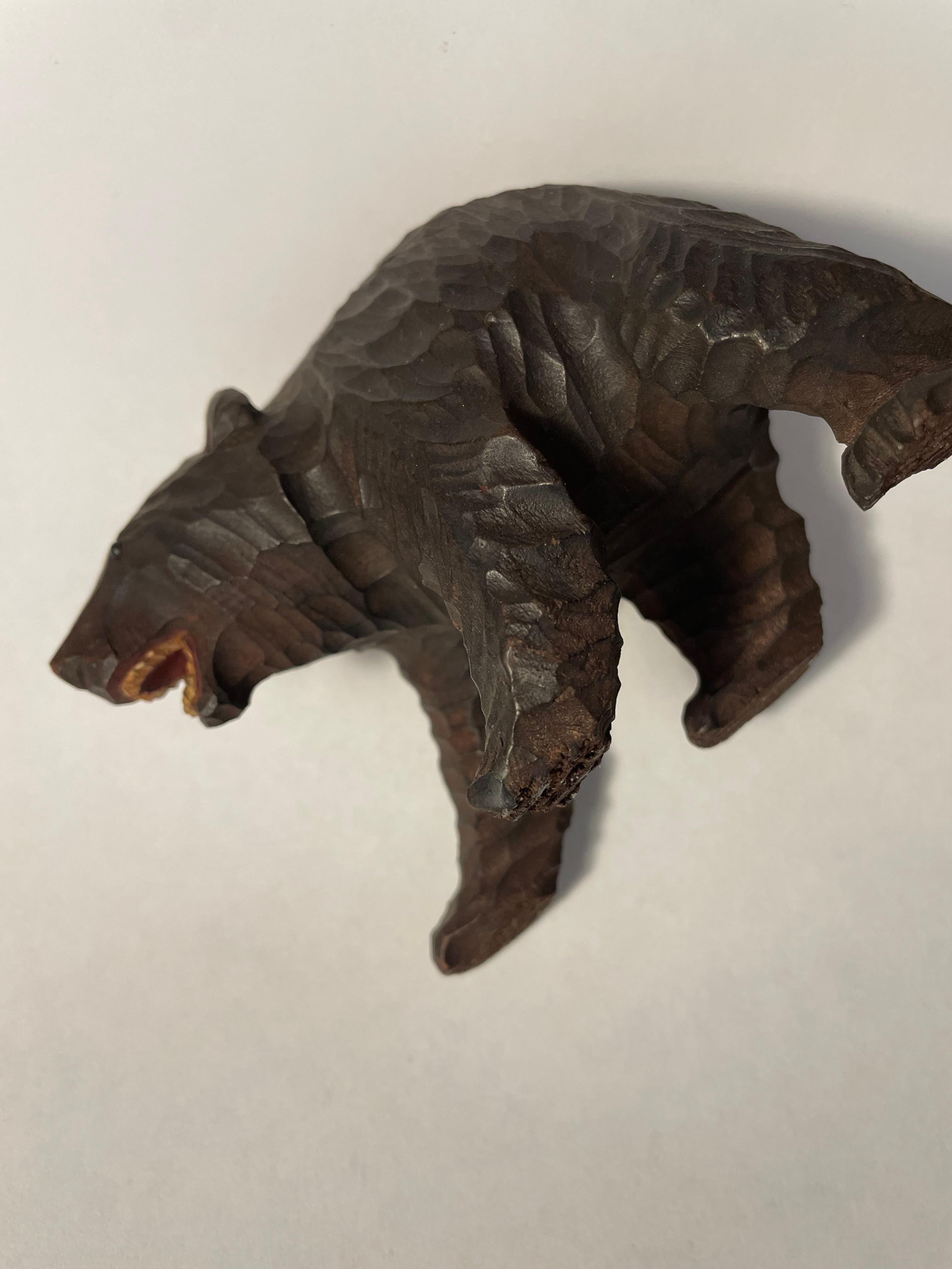 Fine XX secolo Orso giapponese in legno anni '90 in vendita