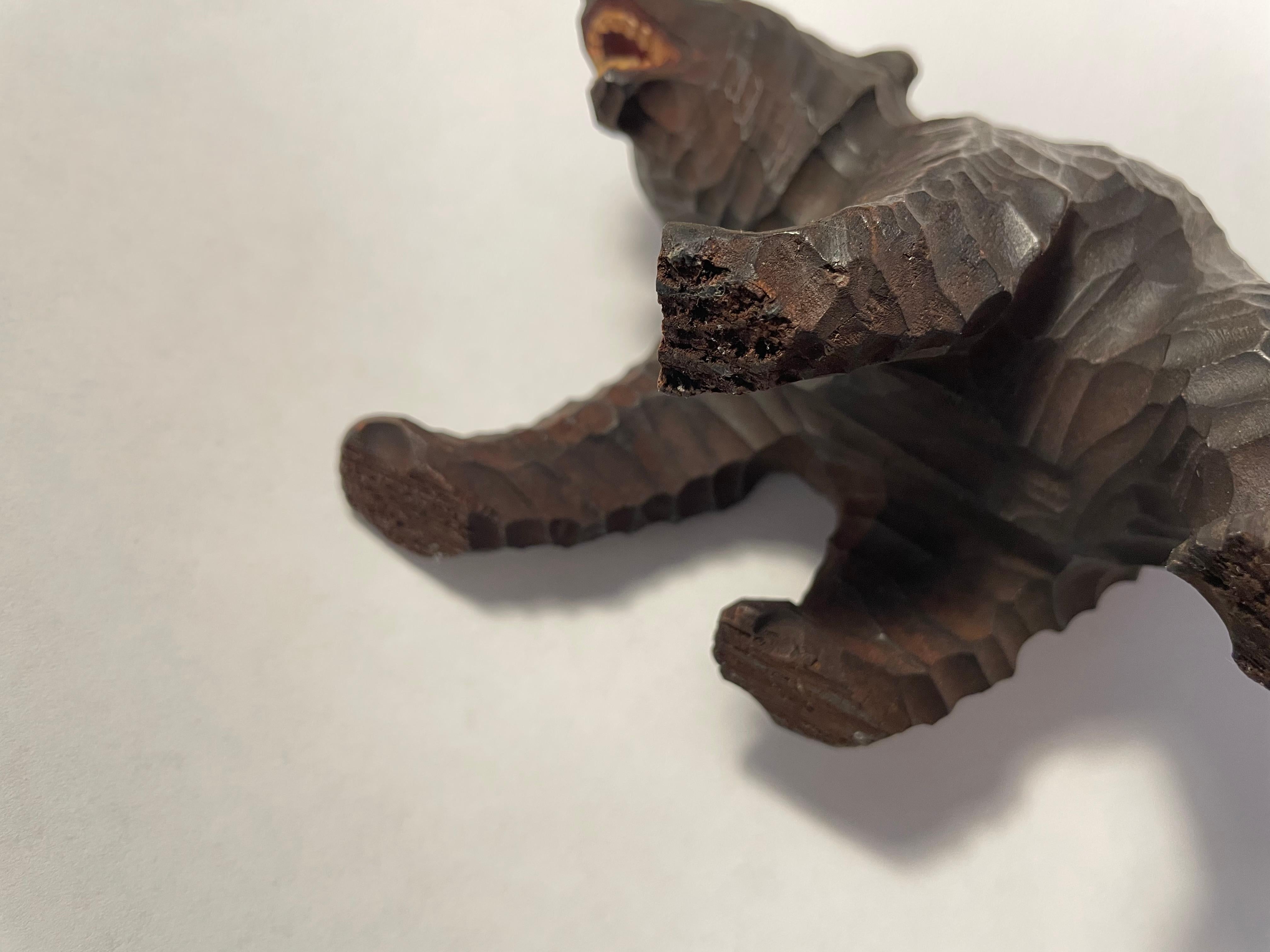 Orso giapponese in legno anni '90 in vendita 1