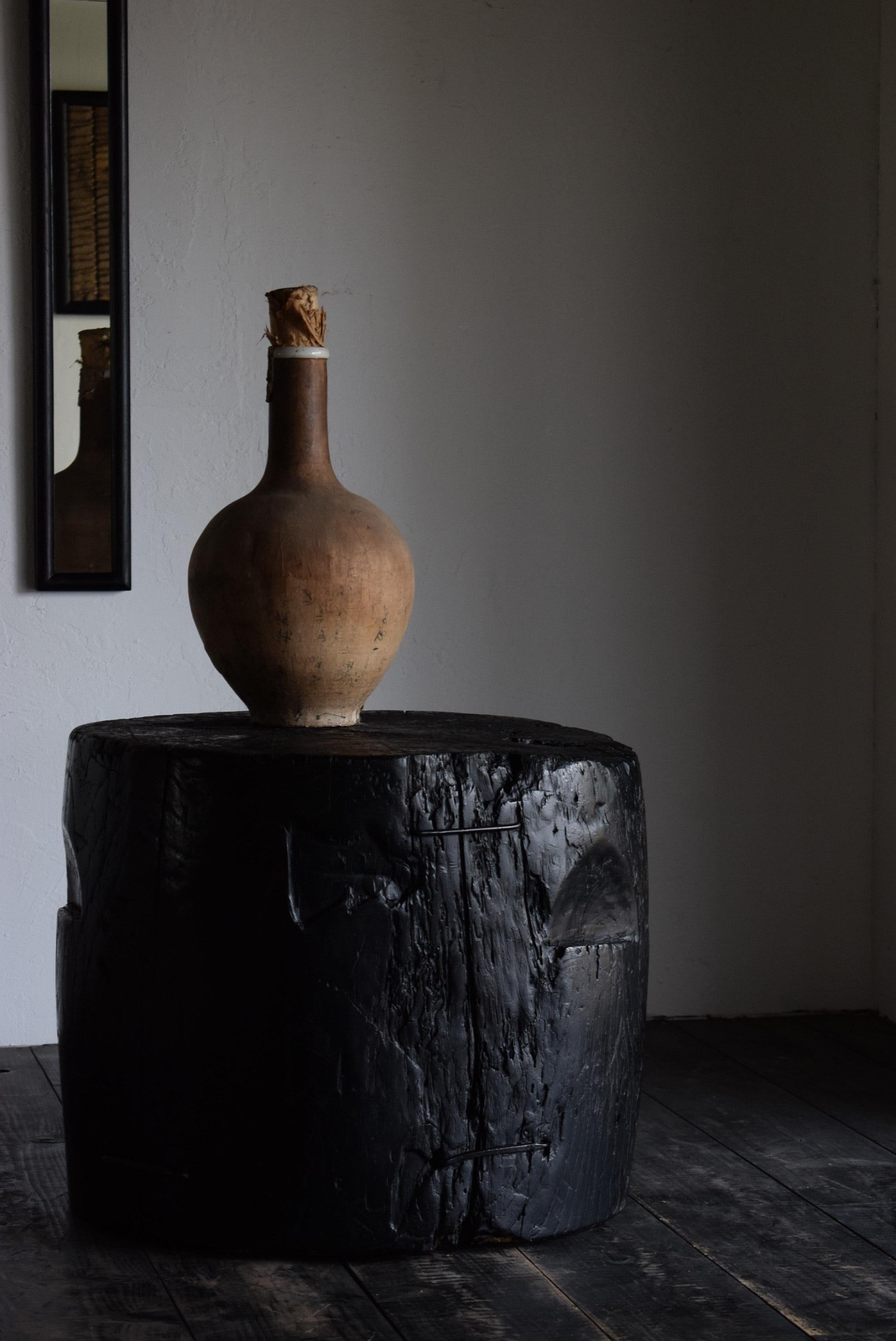 Japanischer Holzblocktisch /Wabi-Sabi Couchtisch/1900er〜 (20. Jahrhundert) im Angebot