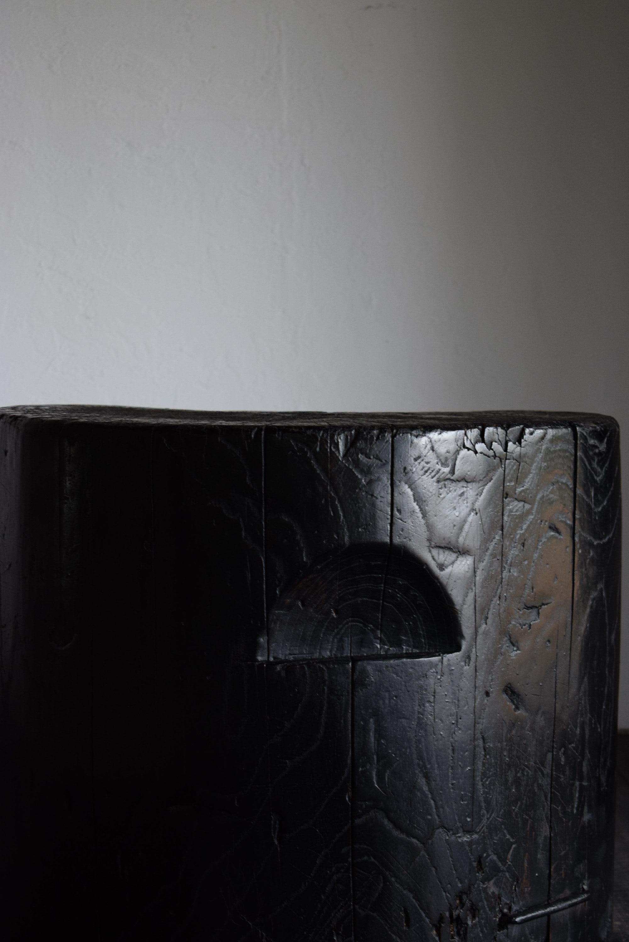 Japanischer Holzblocktisch /Wabi-Sabi Couchtisch/1900er〜 im Angebot 3