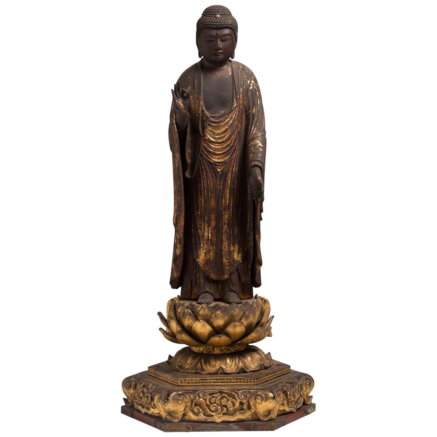 Japanese Wooden Buddhist Sculpture of Amida Nyorai, 16th Century For Sale