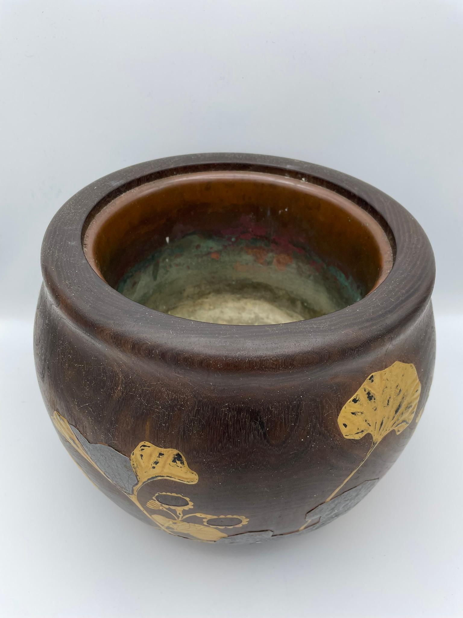 Japanese Wooden Cachepot 1920 'Made from One Tree' For Sale 10