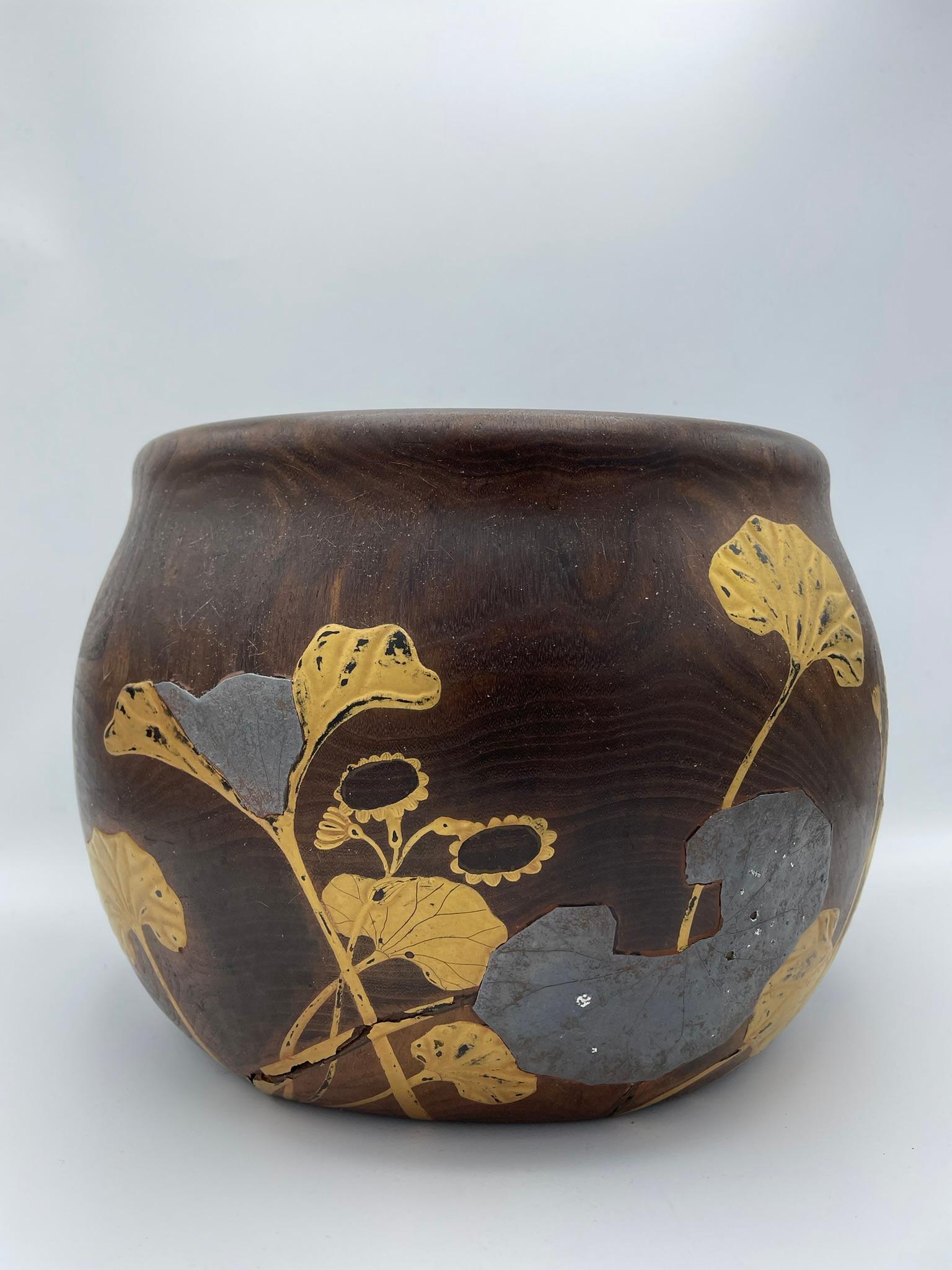 20th Century Japanese Wooden Cachepot 1920 'Made from One Tree' For Sale