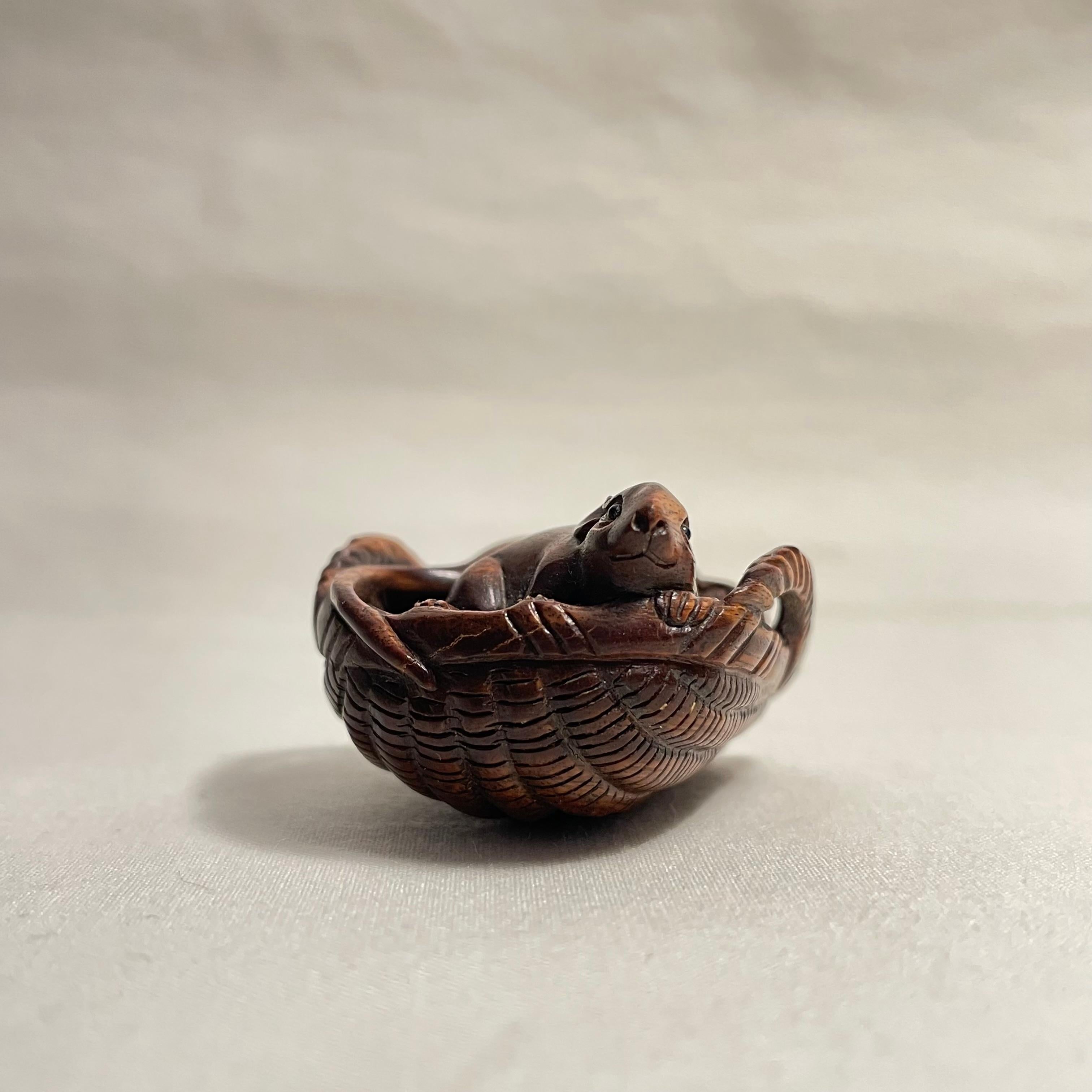 Hand-Carved Japanese Wooden Netsuke 'Two mouses' 1950s 'Hiro'
