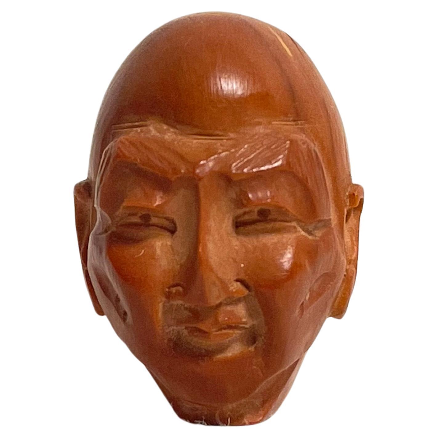 Piccolo netsuke giapponese in legno 'A Head' degli anni '40, epoca Showa