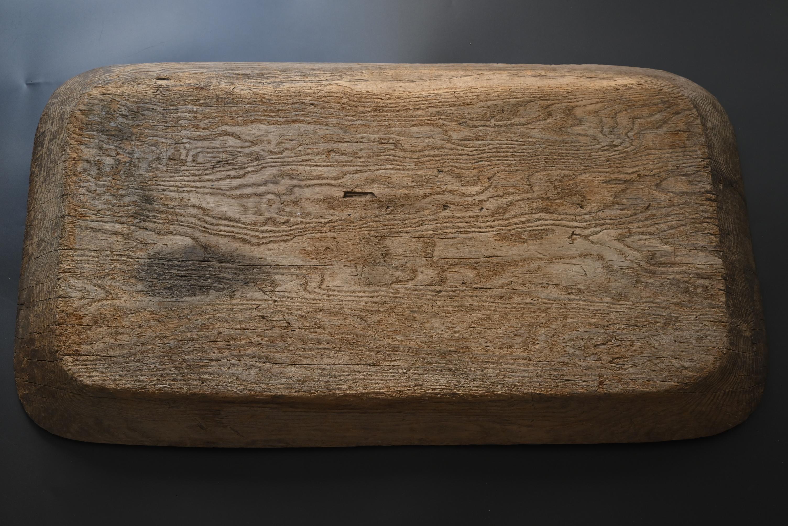 Tableau japonais en bois wabi-sabi/Début du 20e siècle/Support d'exposition/MINGEI en vente 4