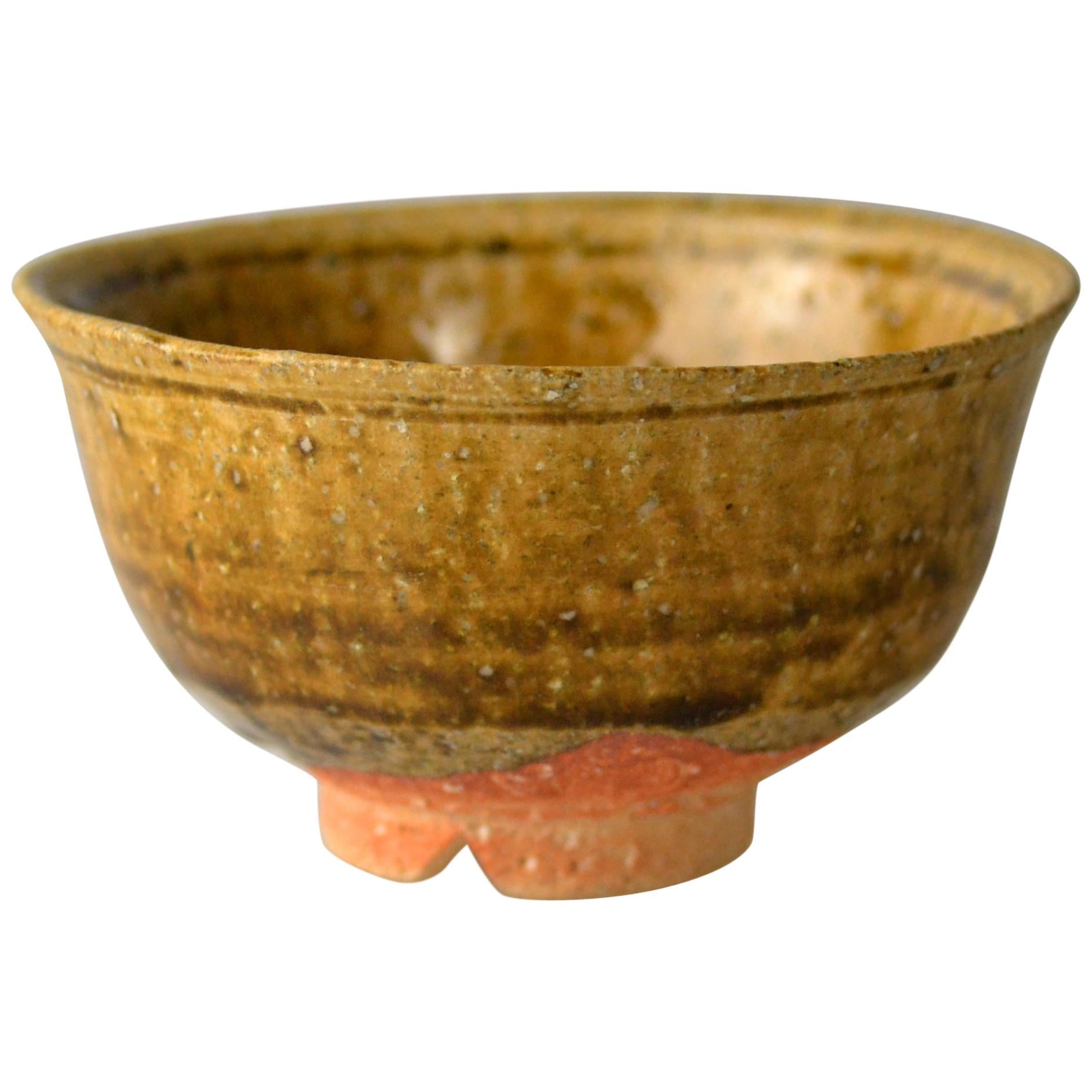 Japanese Woodfired Handmade Matcha Tea Bowl by Takahashi Rakusai IV For Sale