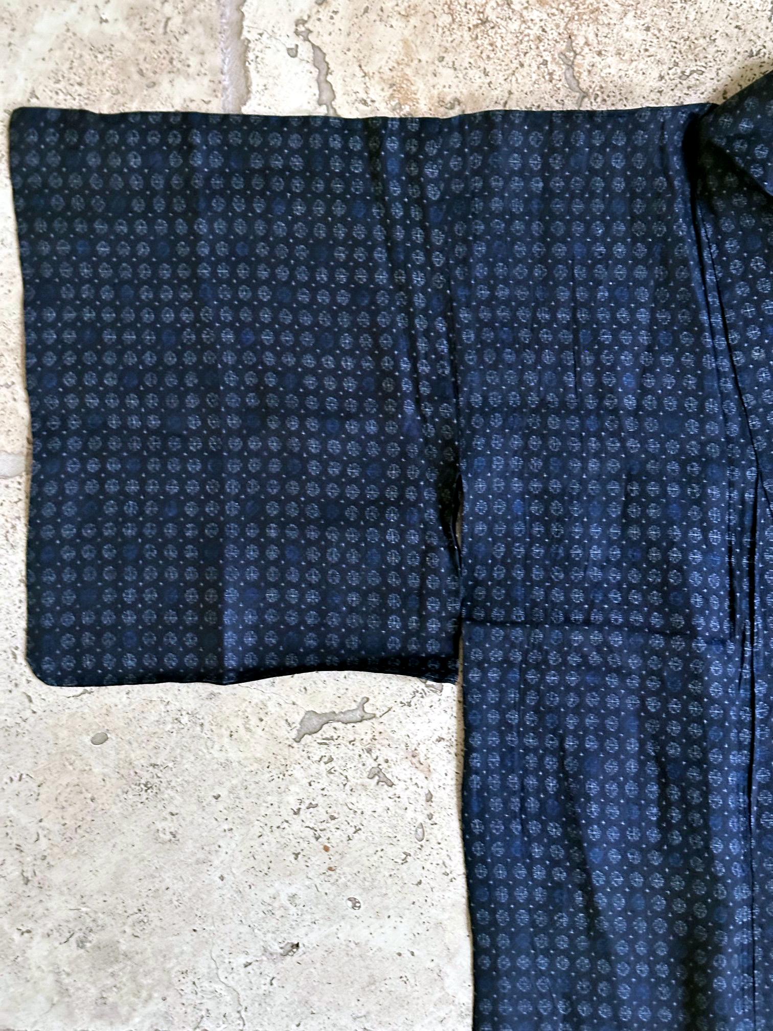 Taisho Japanese Woven Asa Double Ikat Summer Usumono Kimono Provenance For Sale