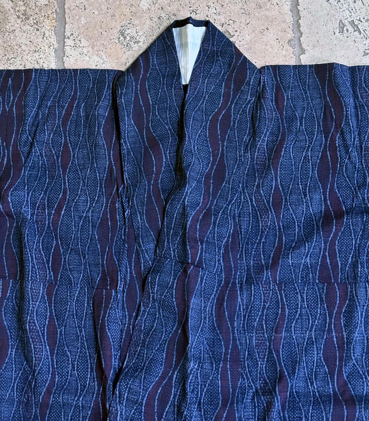 Japanese Woven Asa Double Ikat Summer Usumono Kimono Provenance (Taisho) im Angebot