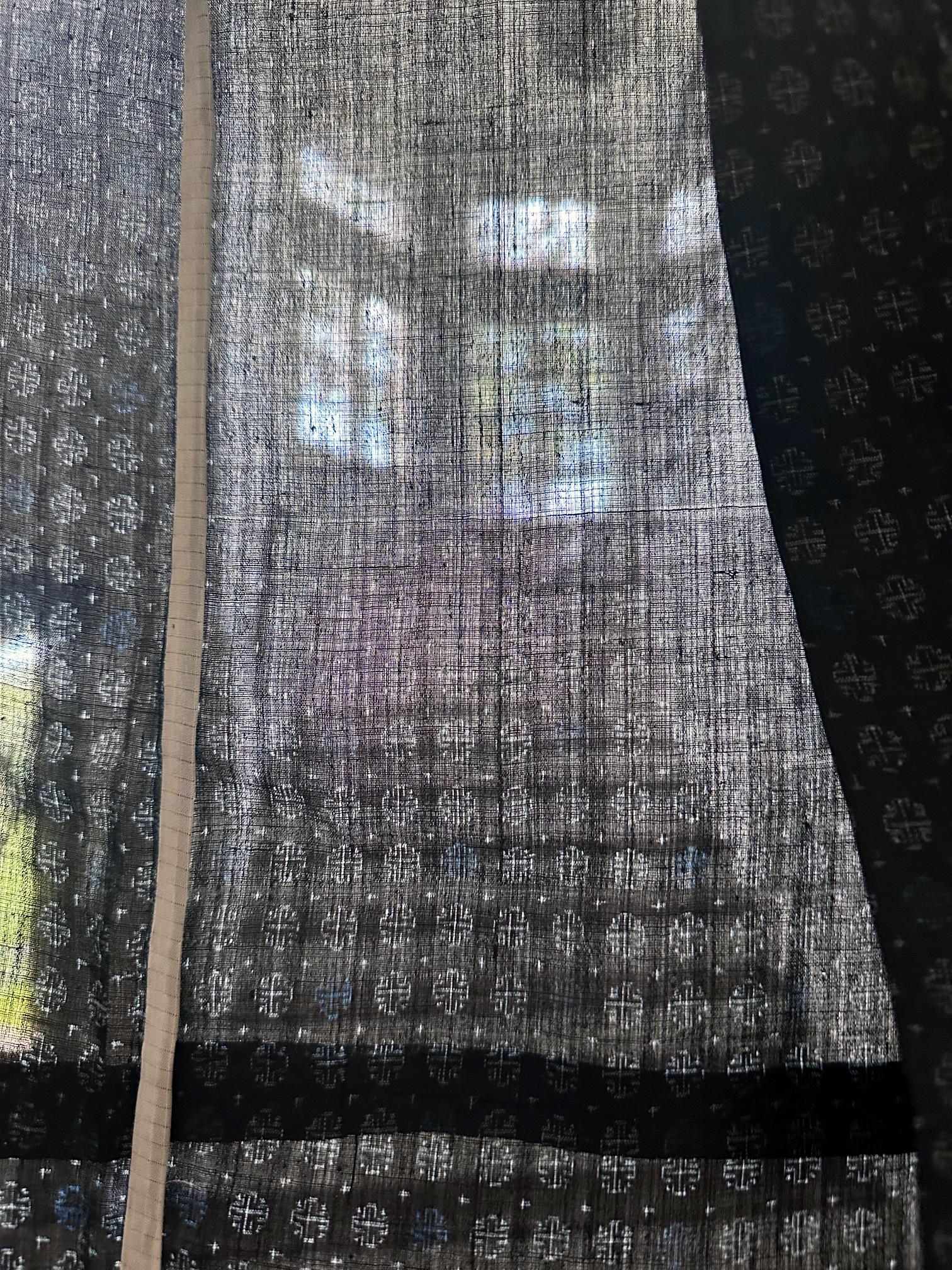 Japanese Woven Asa Double Ikat Summer Usumono Kimono Provenance For Sale 2