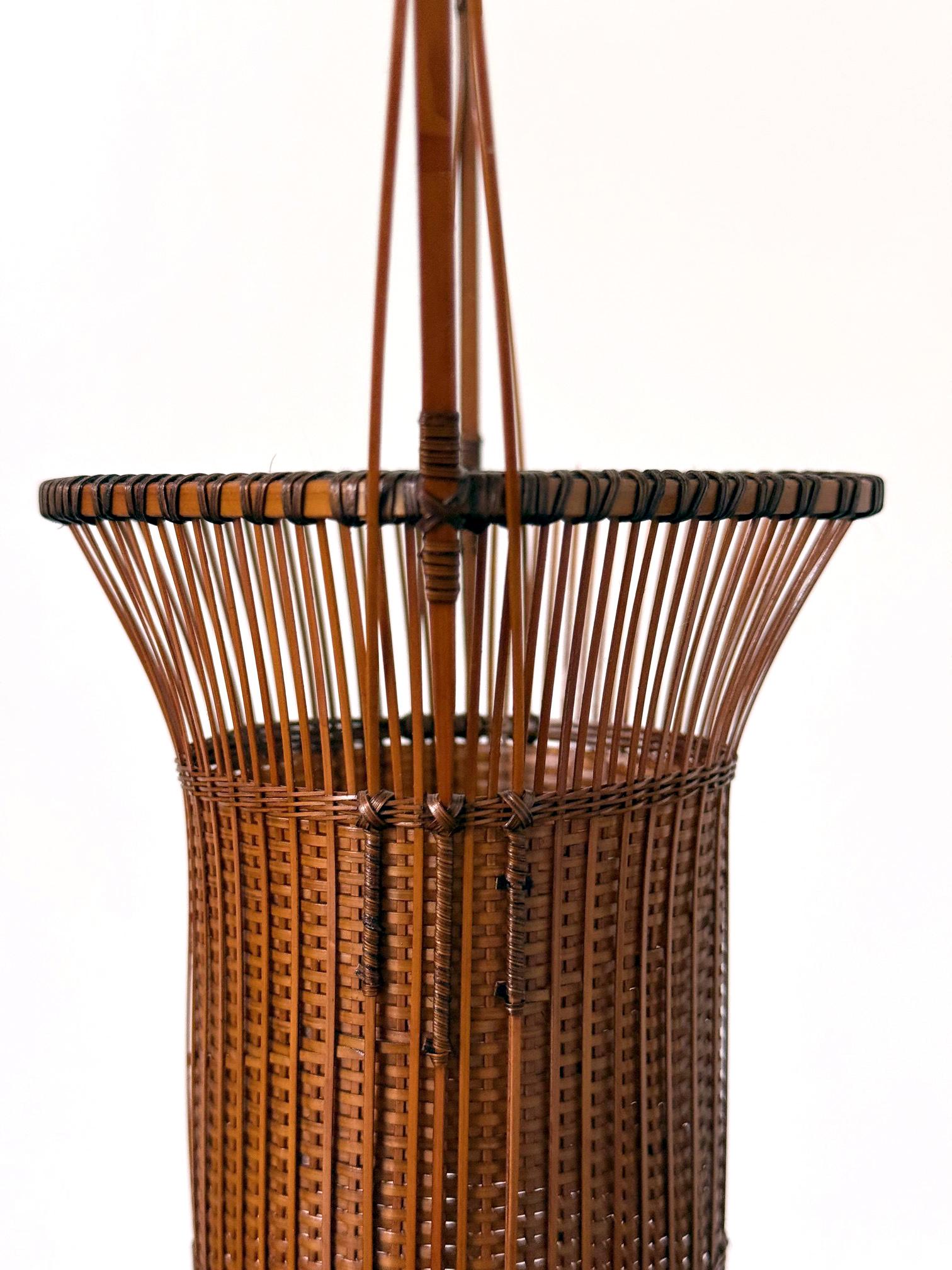 Japanischer Ikebana-Korb aus geflochtenem Bambus von Jin Morigami im Angebot 1