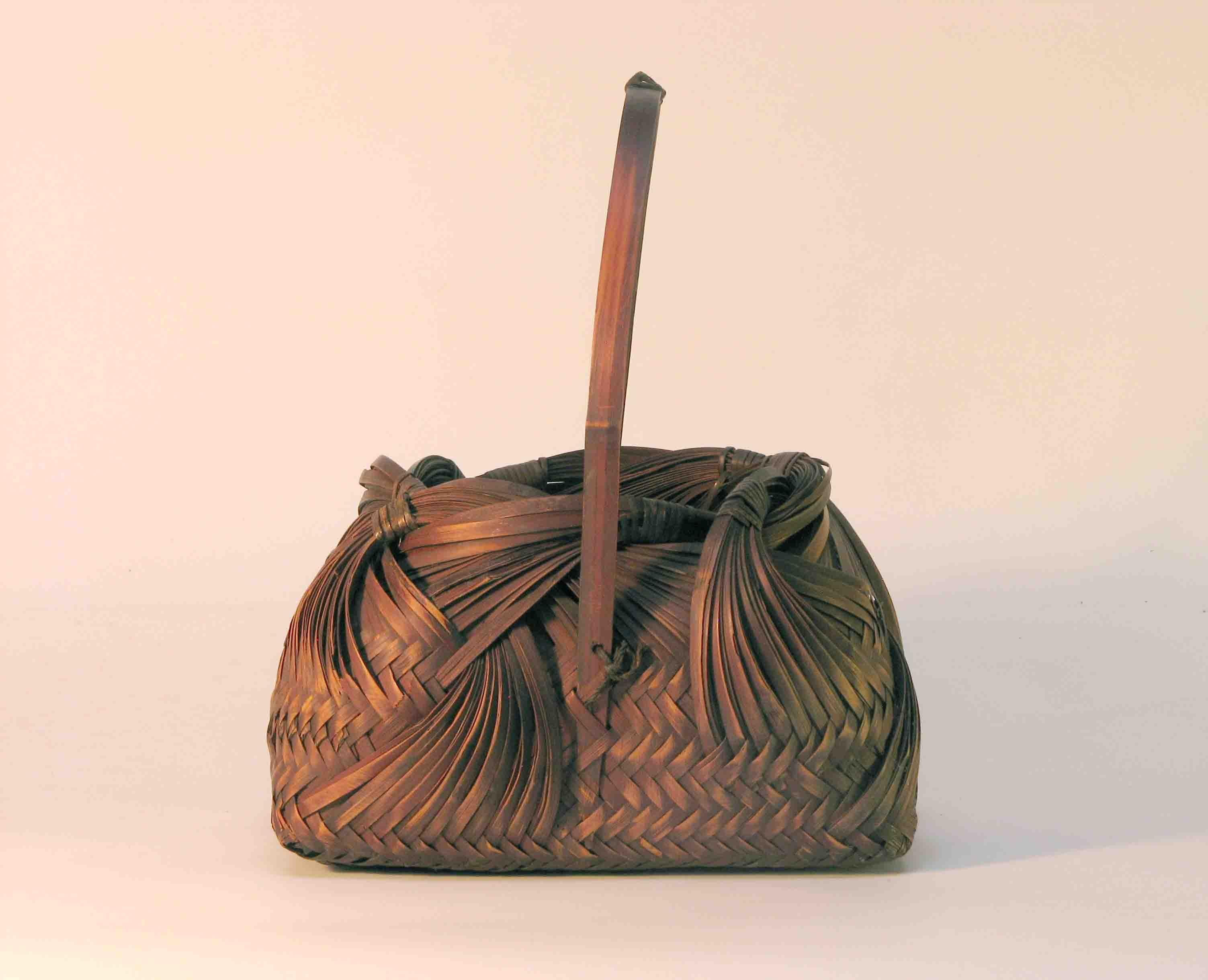 Hand-Crafted Japanese Woven Bamboo Ikebana Flower Basket Early 20th Century
