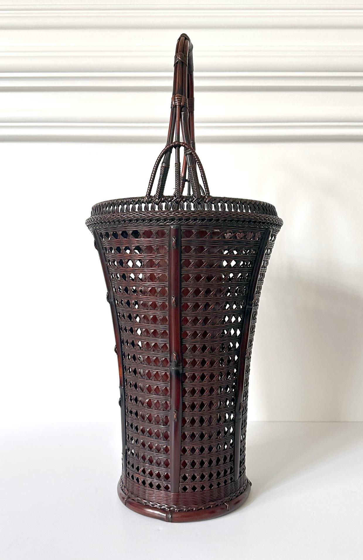 Modern Japanese Woven Ikebana Bamboo Basket Maeda Chikubosai I For Sale