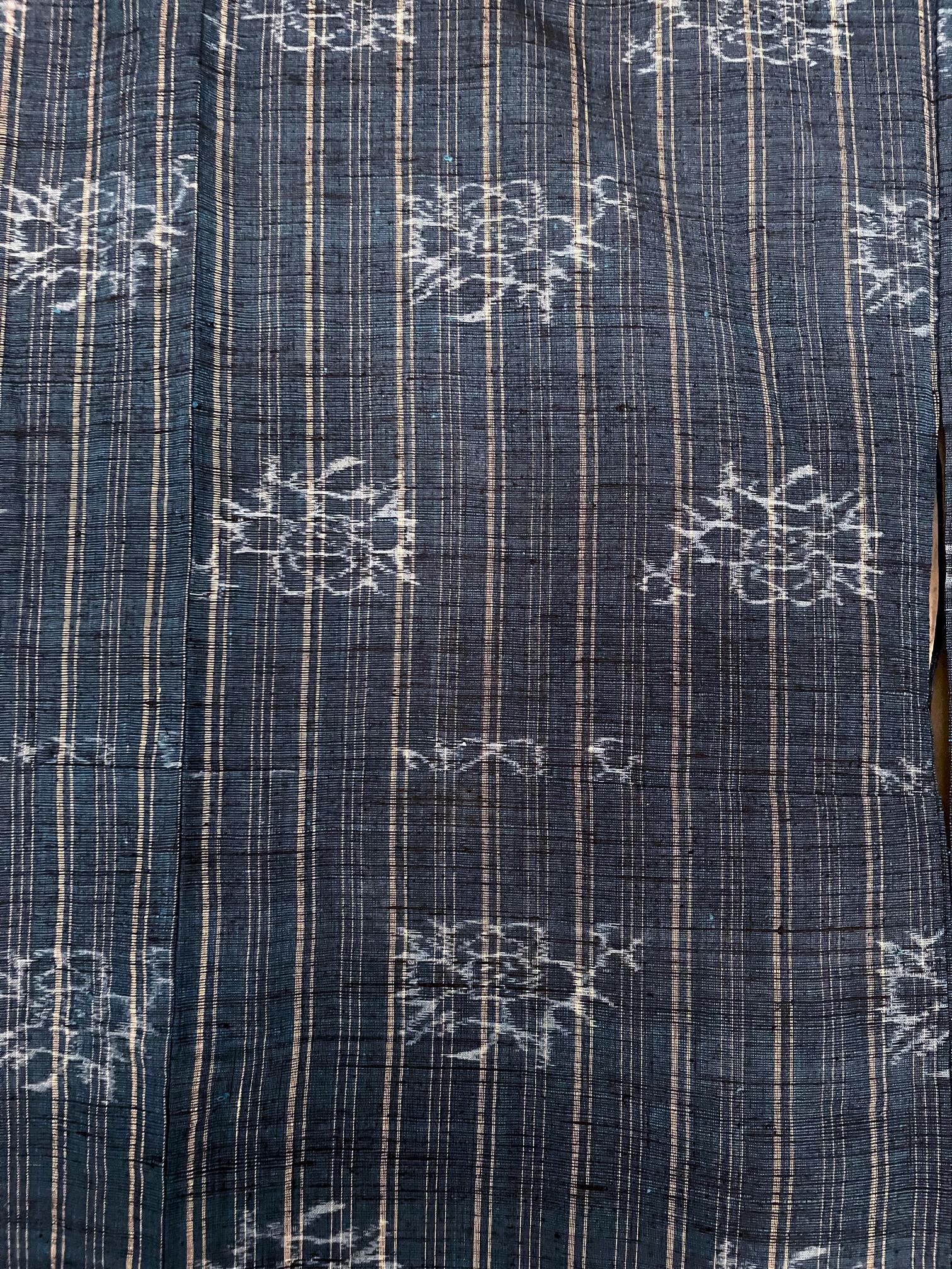 20th Century Japanese Woven Linen Kimono with Katazome Stencil Dyes For Sale