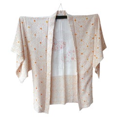 Japanese yellow and white Haori Kimono Coat for Women with Silk Shibori 1970s