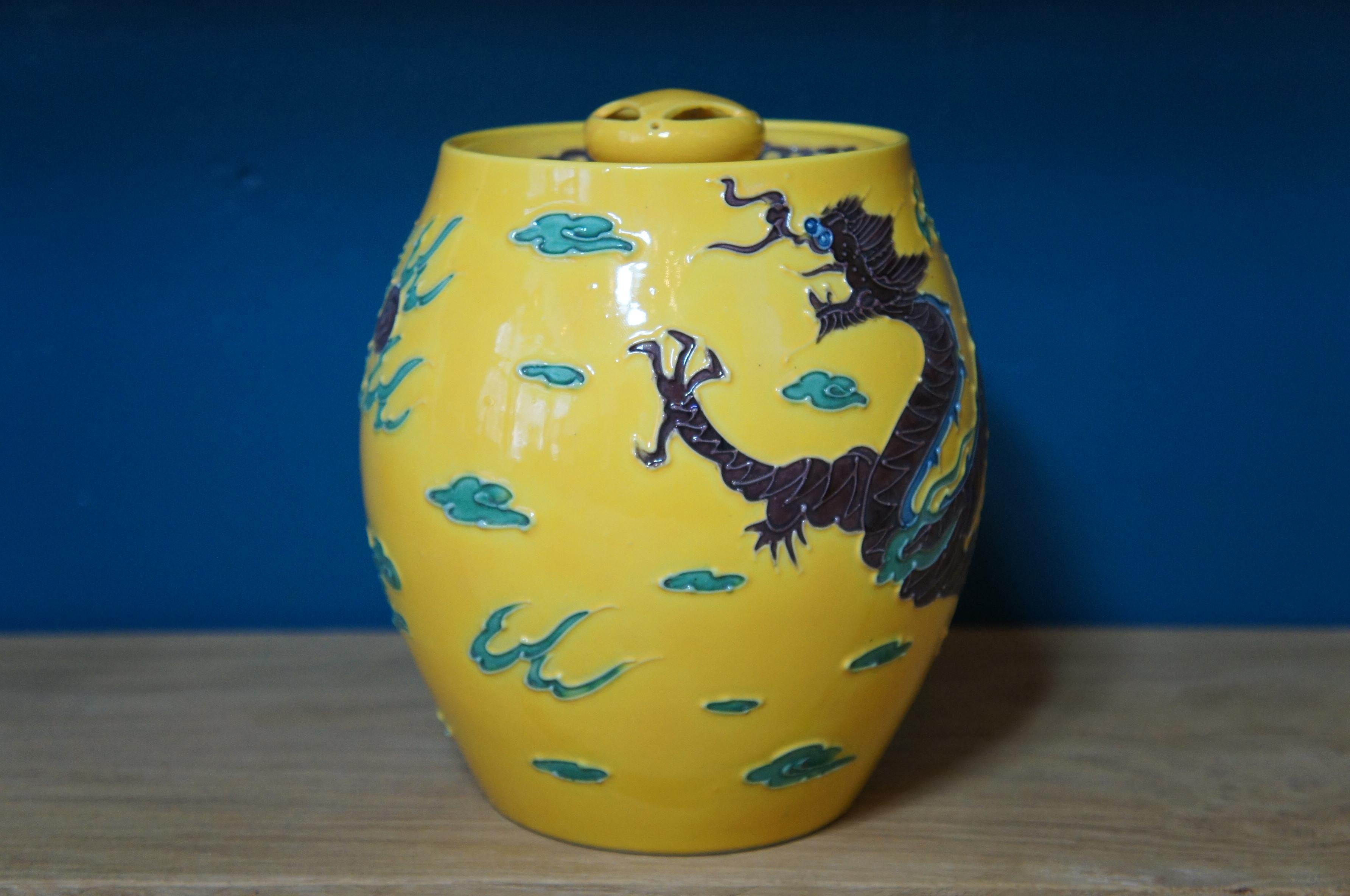 Showa Japanese Yellow Porcelain Dragon Vase With Lid, 1960s For Sale