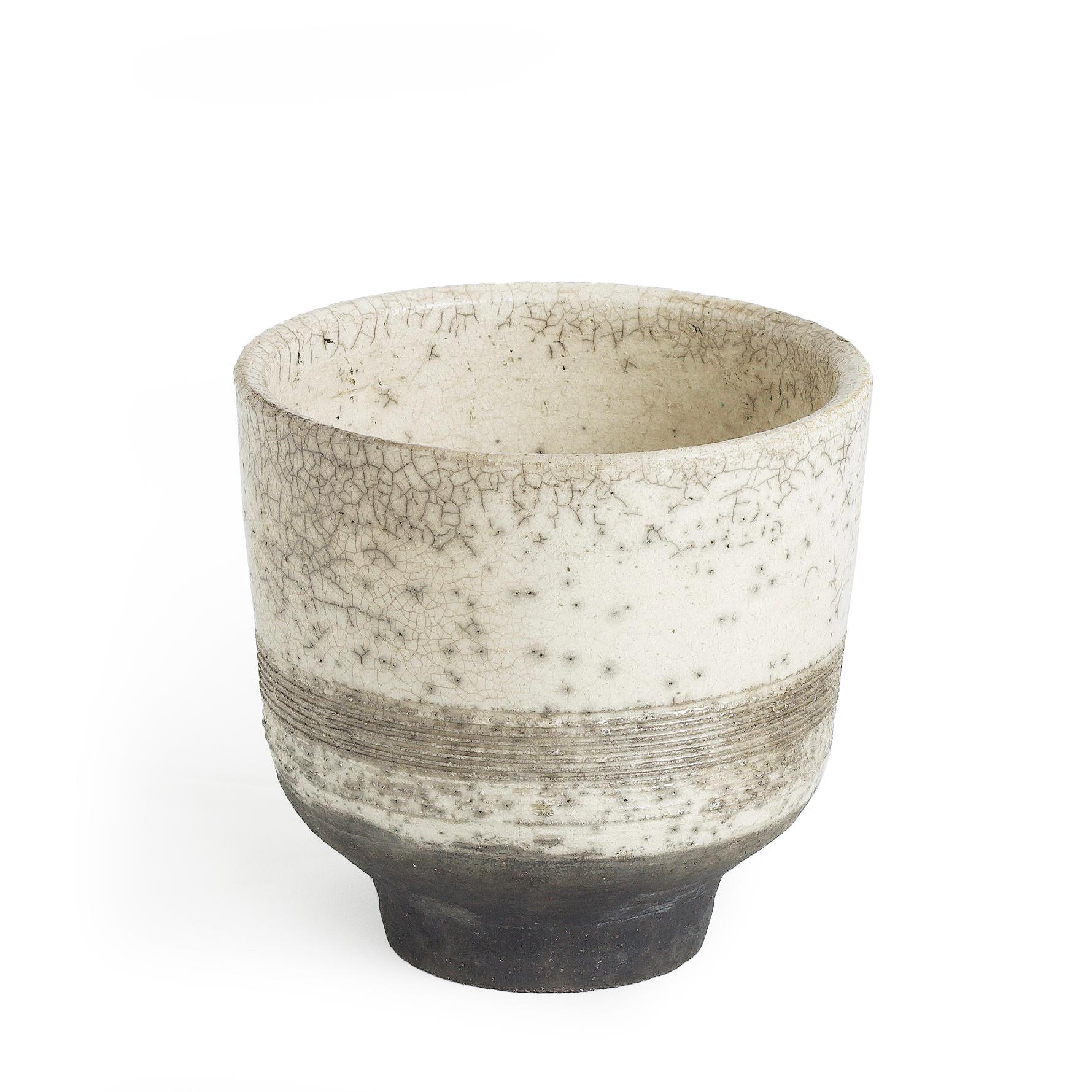 Modern Japanese Yunomi Tea Cup Raku Ceramic Black Base For Sale