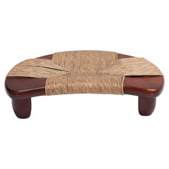 Tabouret bas japonais de style Zaisu avec assise tissée, milieu du 20e siècle