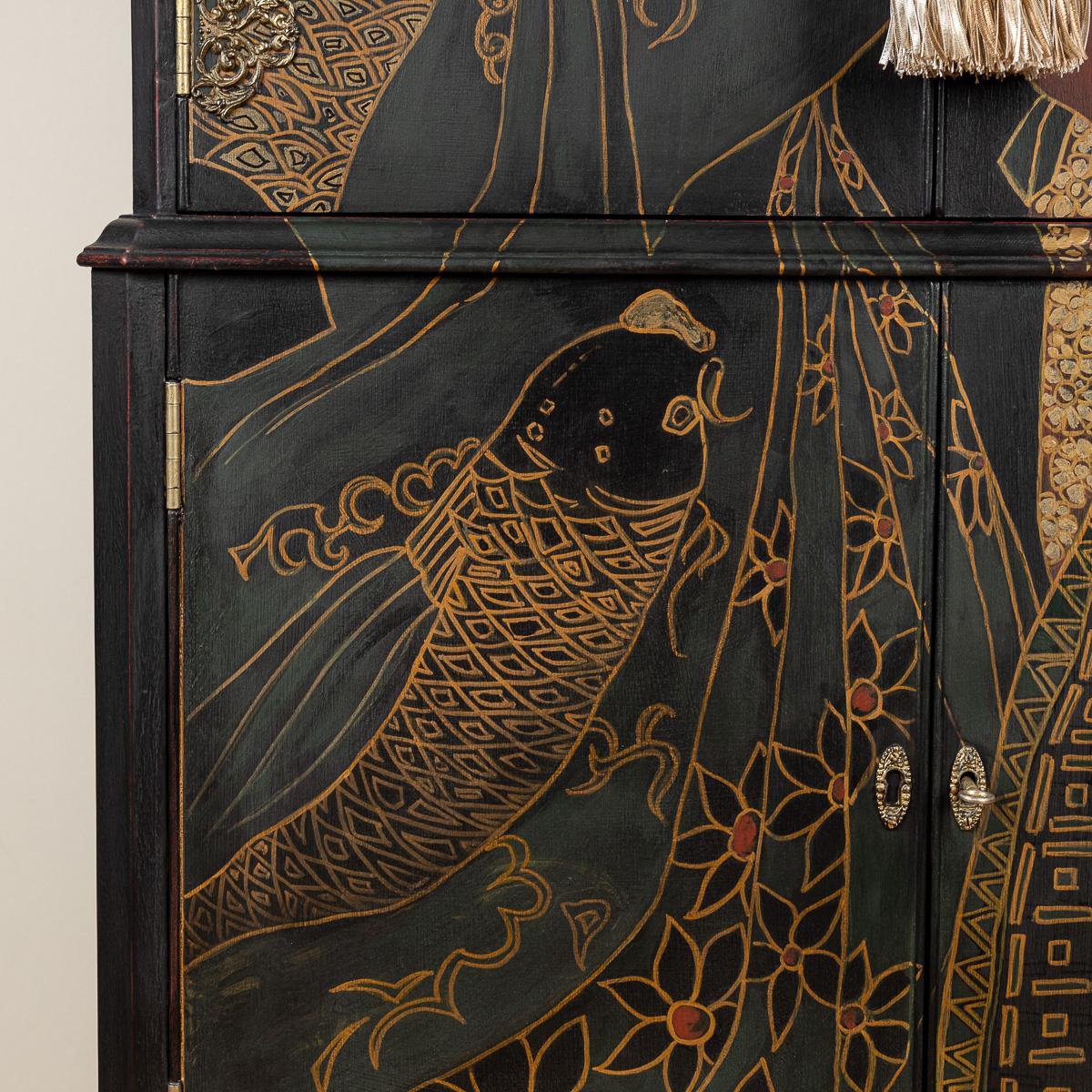 Japanesque Style Cocktail Cabinet Handpainted Depicting A 'Geisha' 5