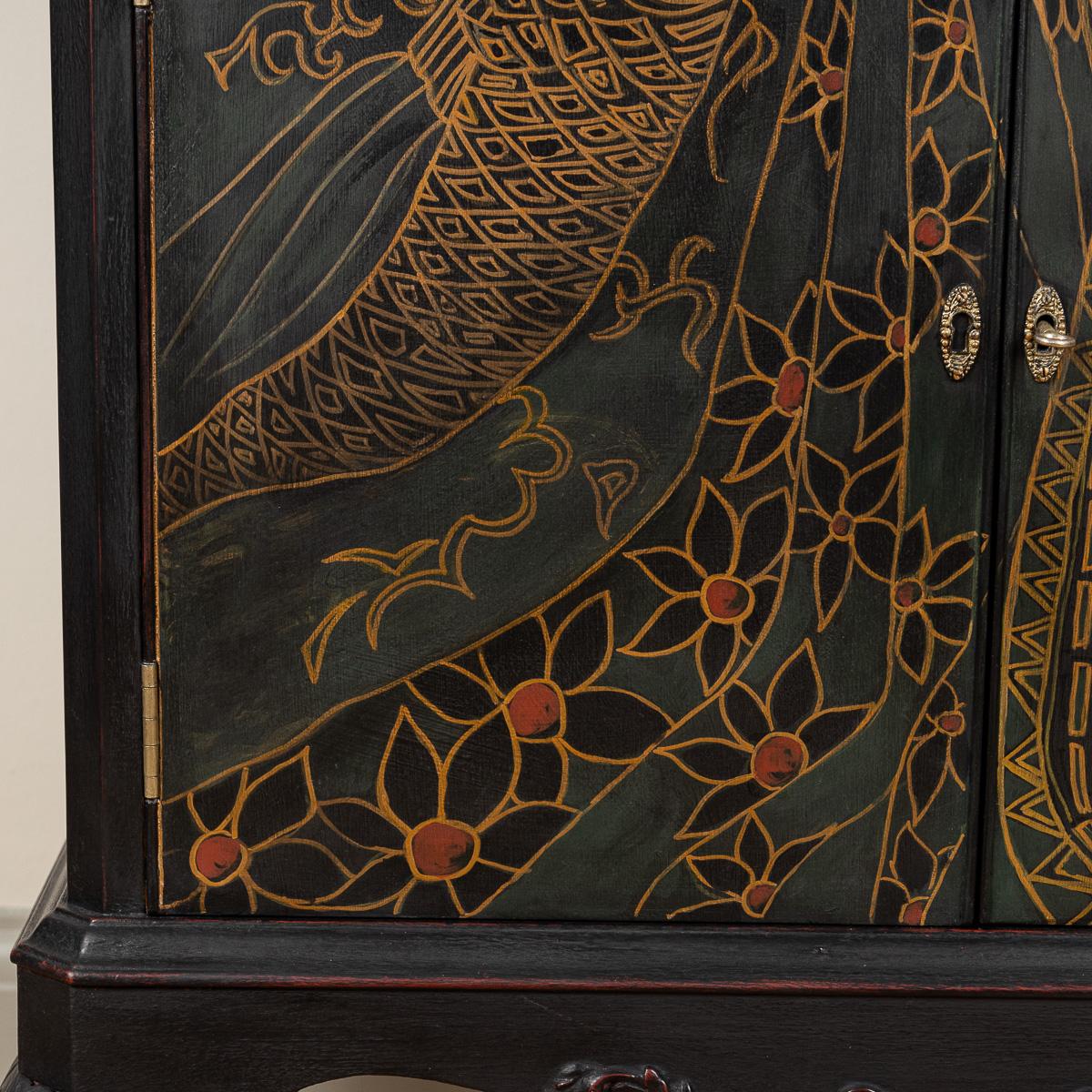 Japanesque Style Cocktail Cabinet Handpainted Depicting A 'Geisha' For Sale 6