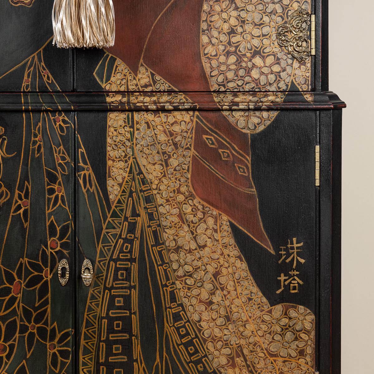 Japanesque Style Cocktail Cabinet Handpainted Depicting A 'Geisha' For Sale 7