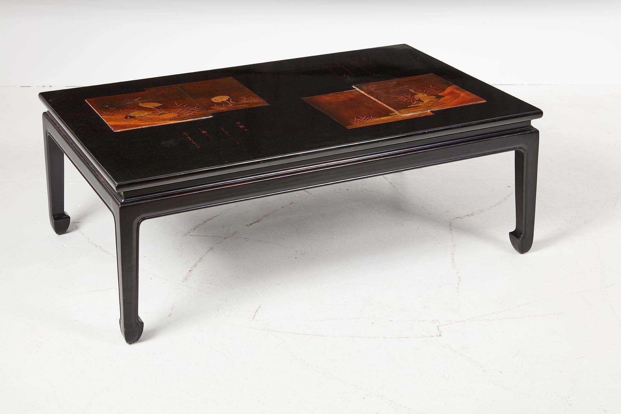 Japanned Lacquered Coffee Table In Good Condition For Sale In Greenwich, CT