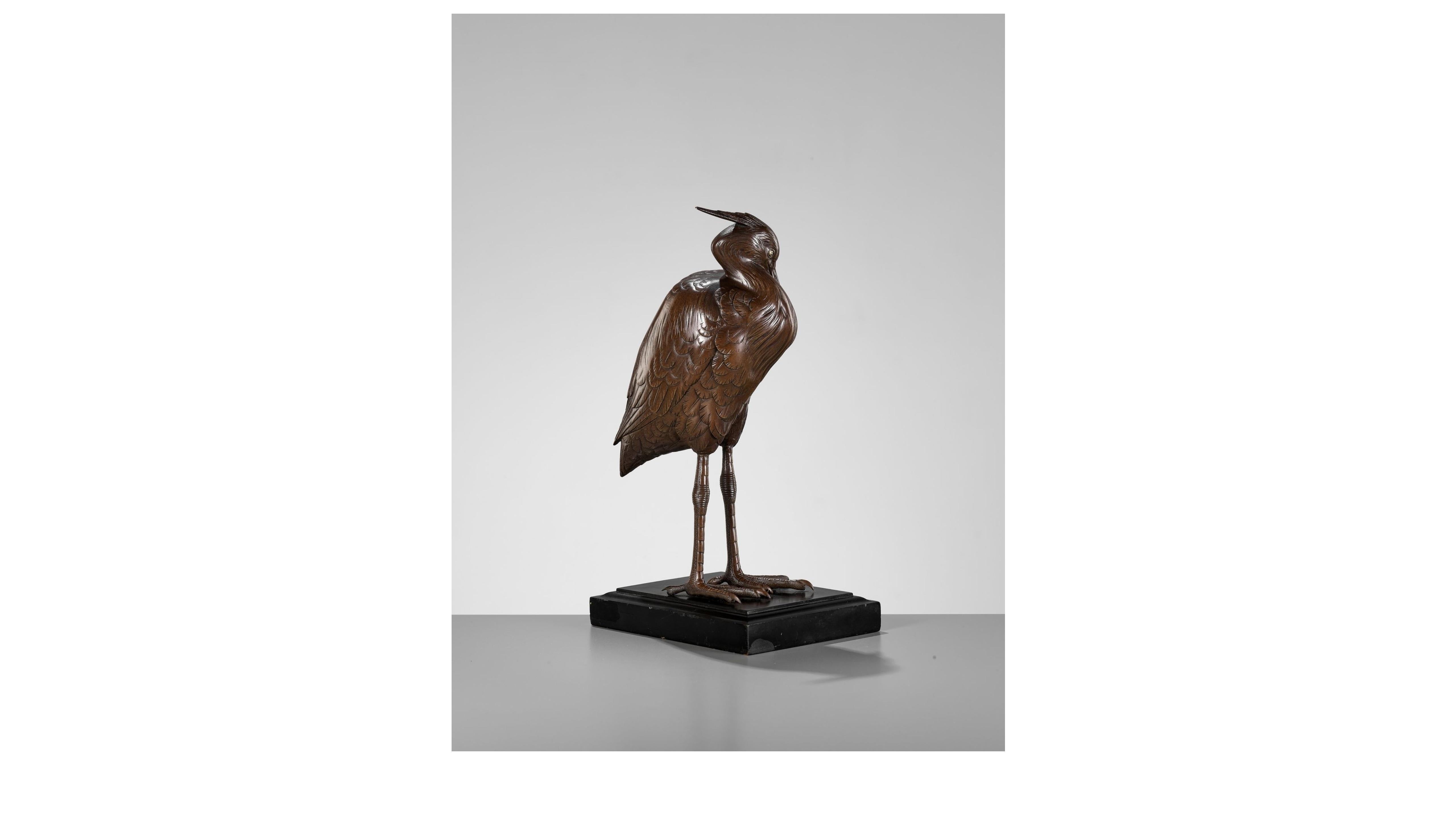 Metalwork Japon, période Meiji - Okimono en Bronze représentant un Héron For Sale