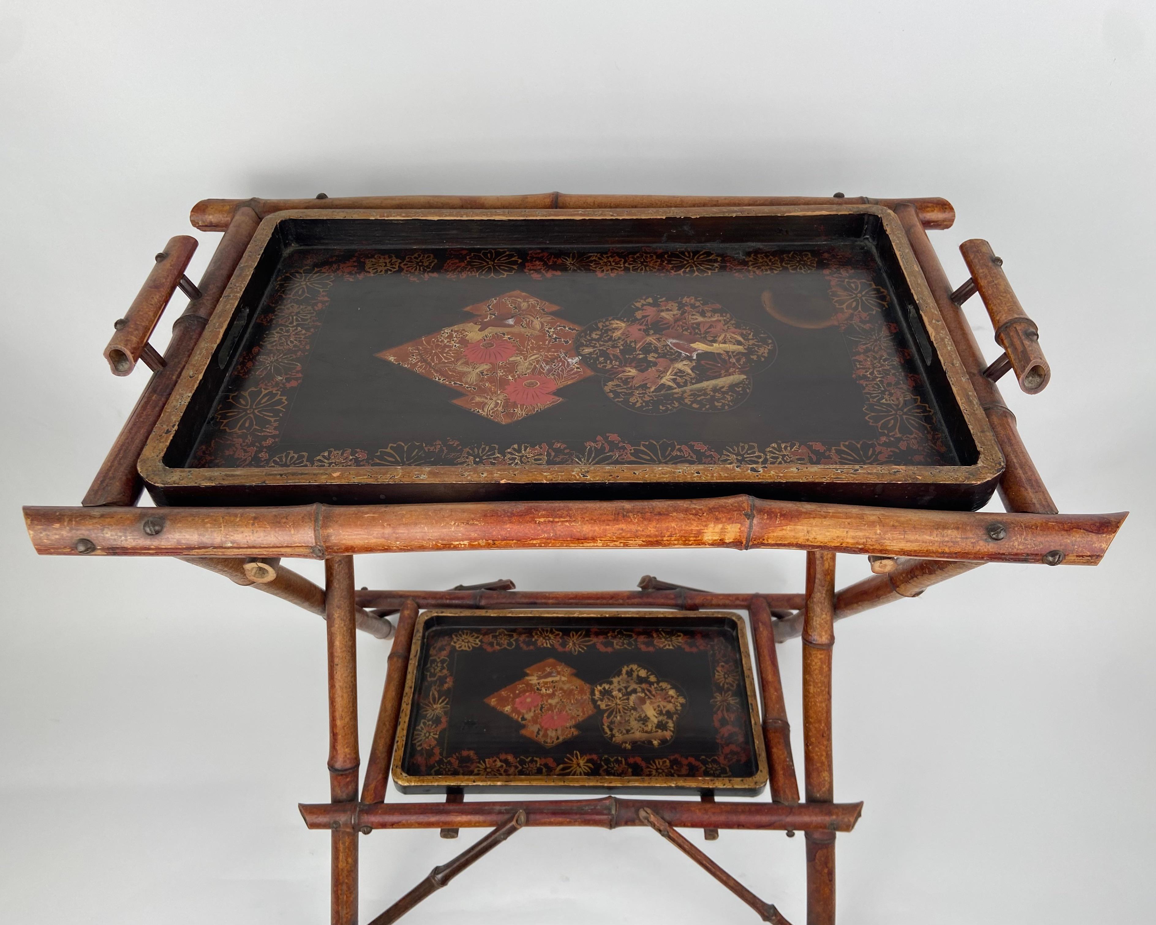 Japonais Table d'appoint en bambou Japonisme en vente