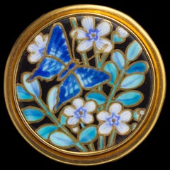 Japonisme Butterfly Gold Enamel Signed Brooch, circa 1880