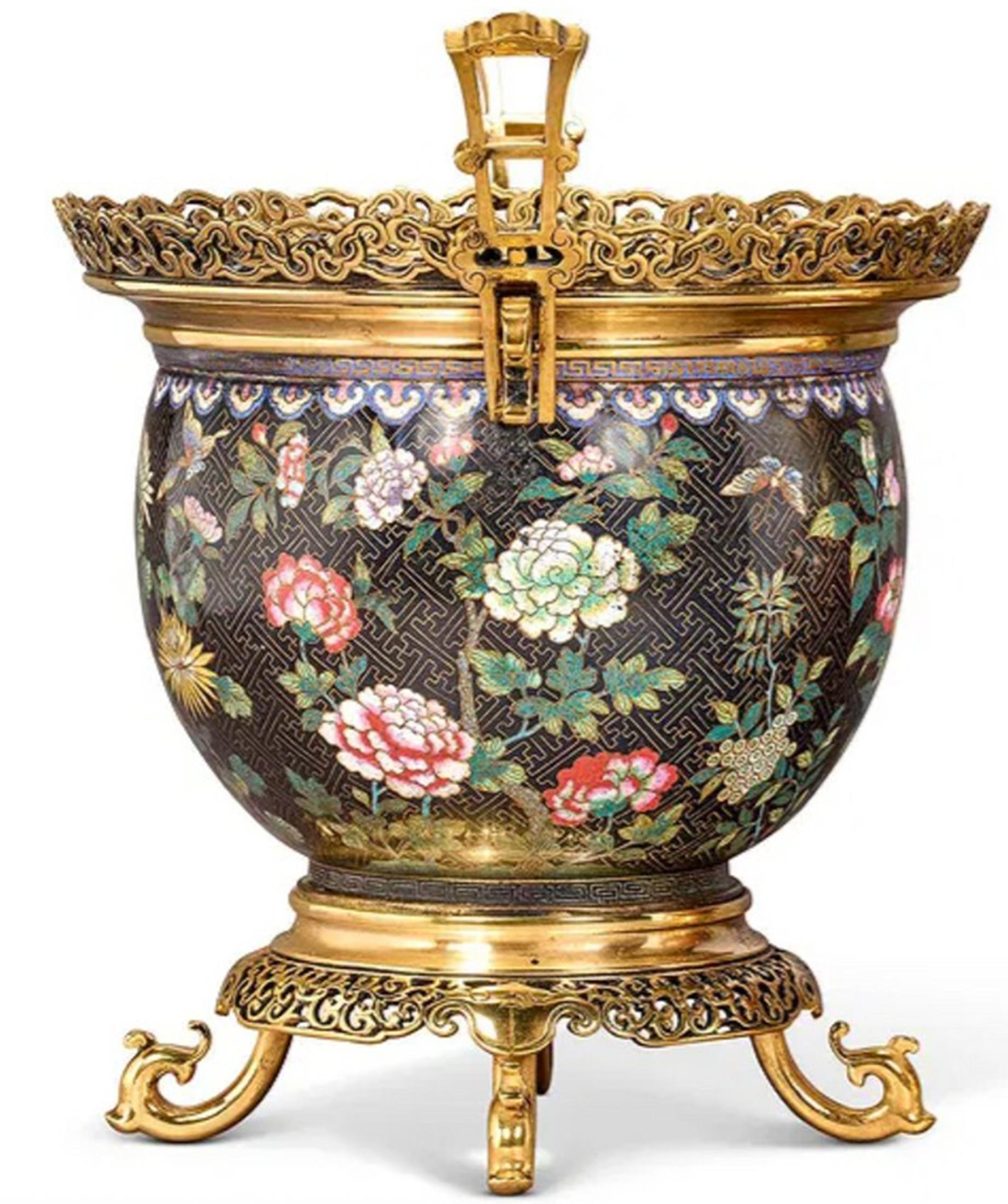 Moulage Jardinière en bronze doré et émail cloisonné du Japonisme par Ferdinand Barbedienne en vente