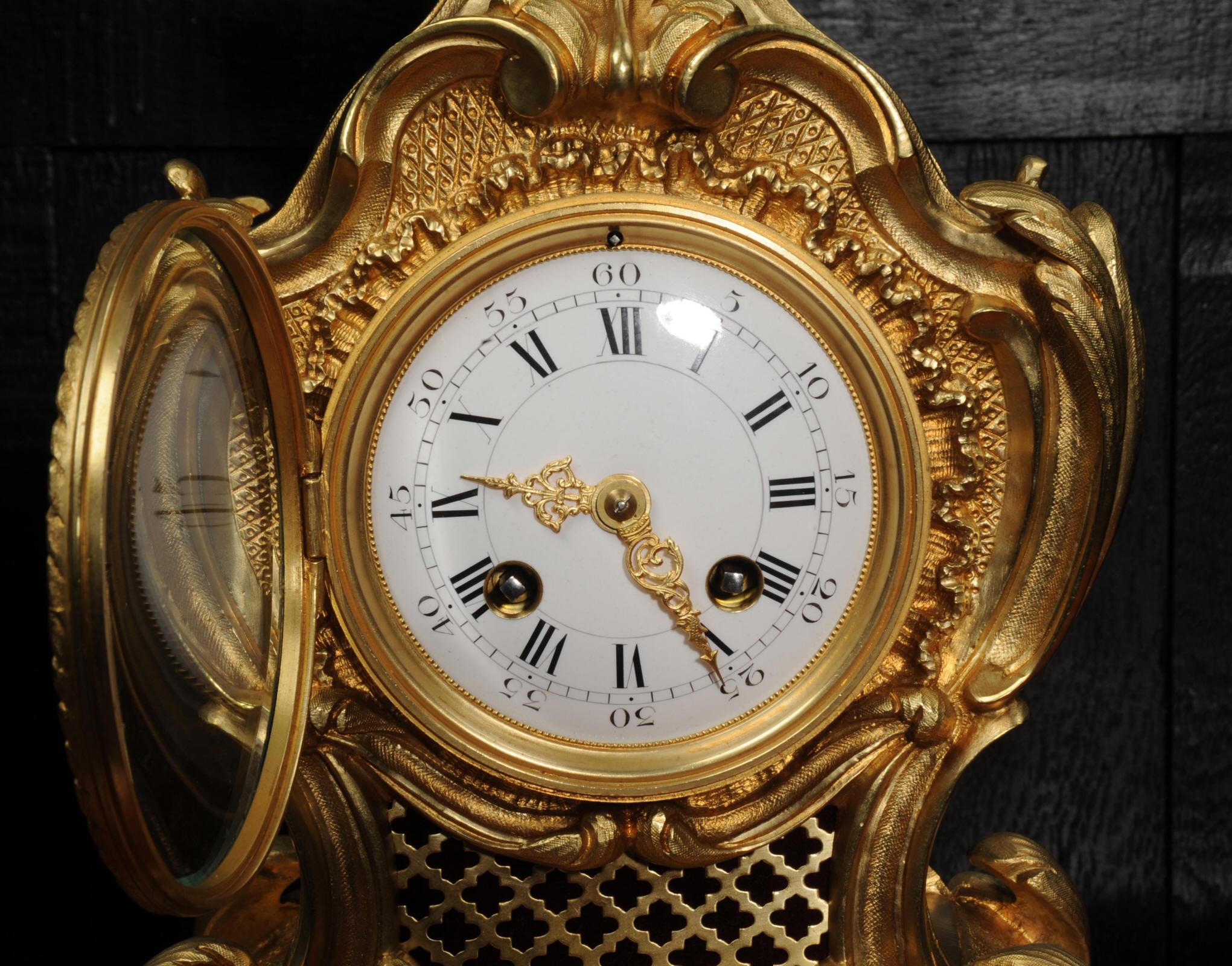 Horloge rococo française ancienne Japy Frères en bronze doré en vente 7