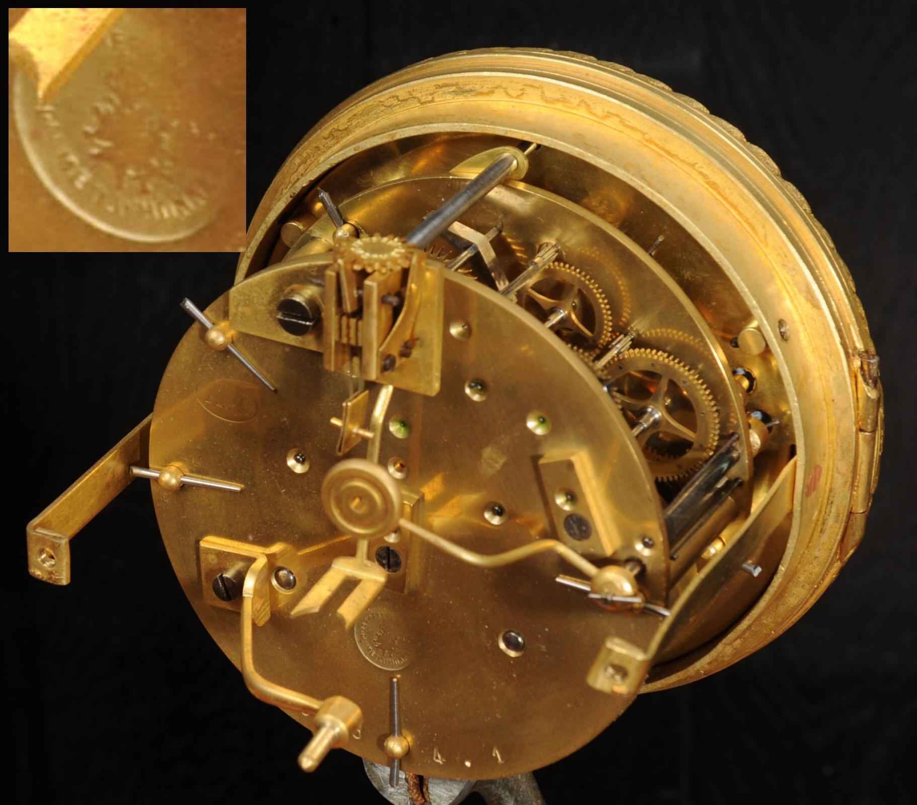 Horloge rococo française ancienne Japy Frères en bronze doré en vente 10