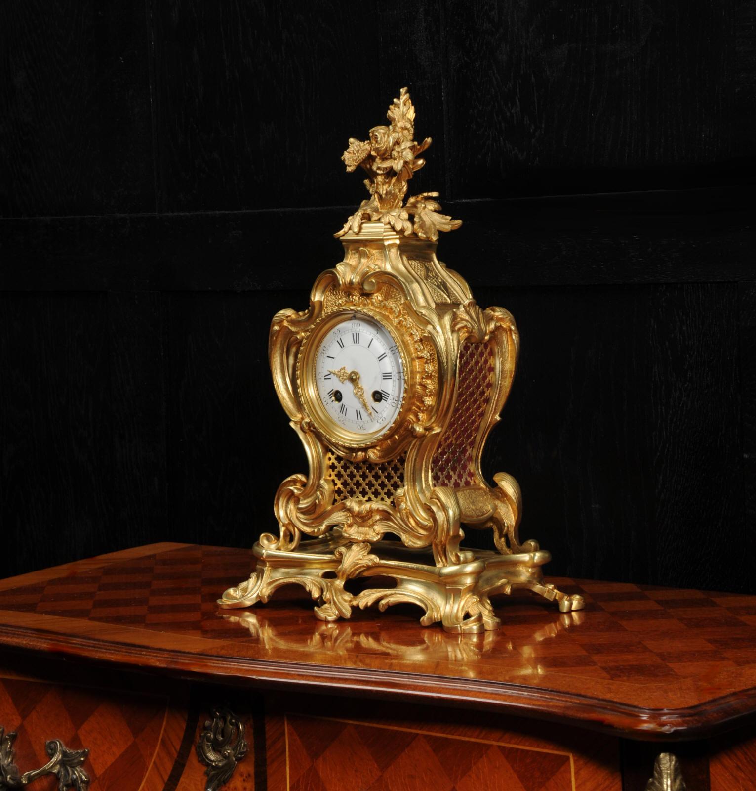 Français Horloge rococo française ancienne Japy Frères en bronze doré en vente
