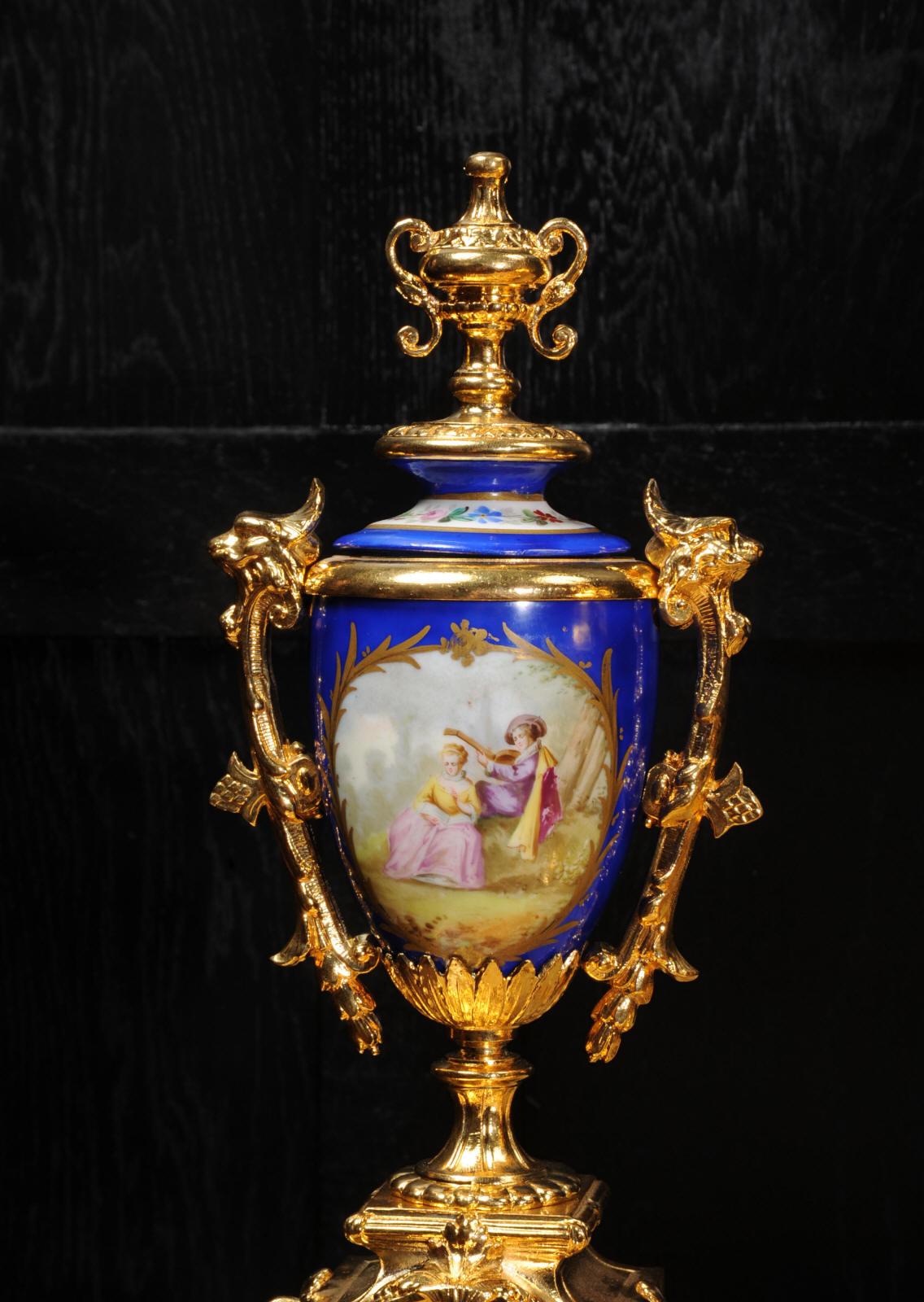 Japy Frères Large Gilt and Sèvres Porcelain Baroque Antique Clock Set 10