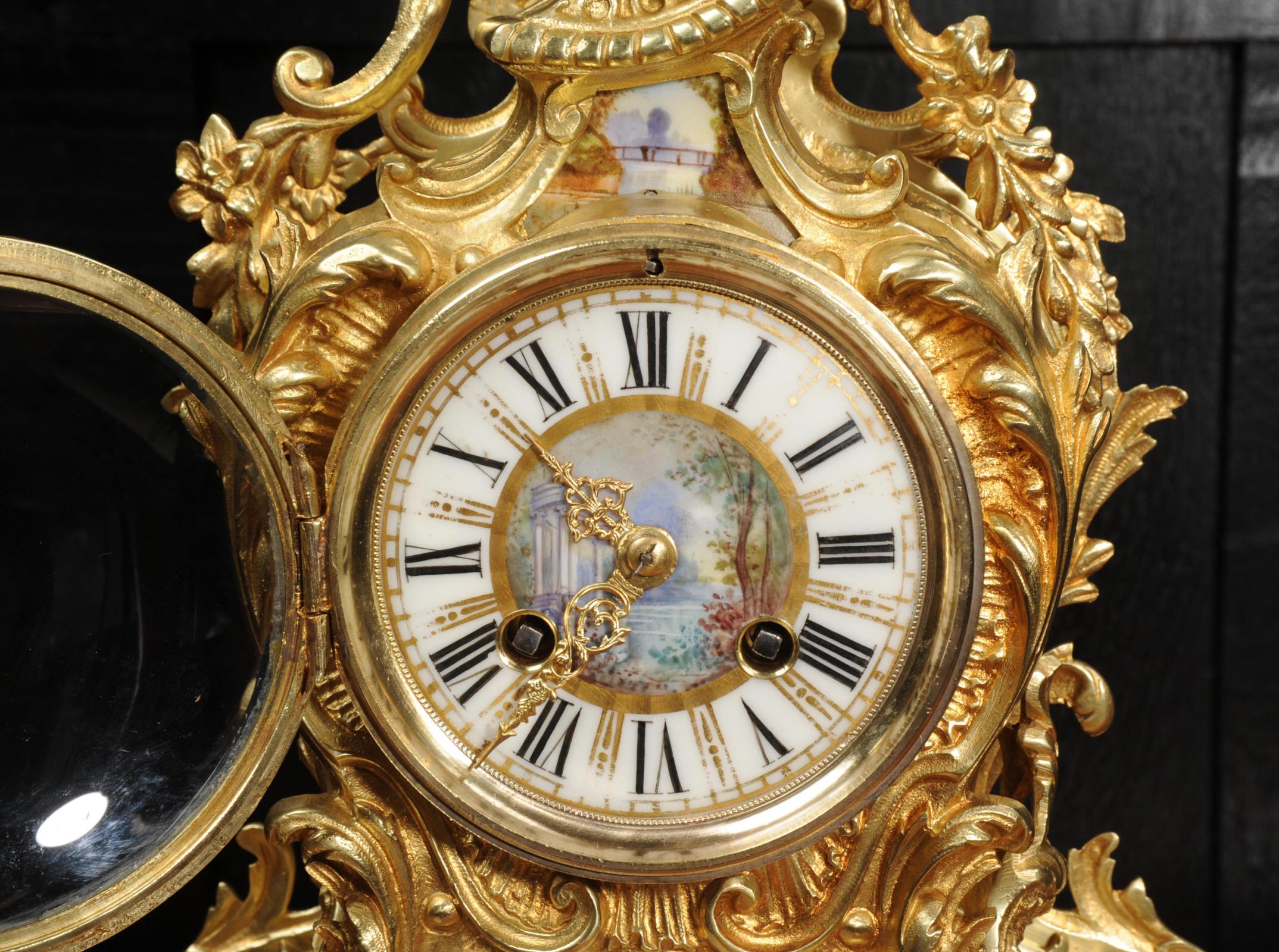 Antike französische Japy Freres-Uhr aus Goldbronze und Sevres-Porzellan 5
