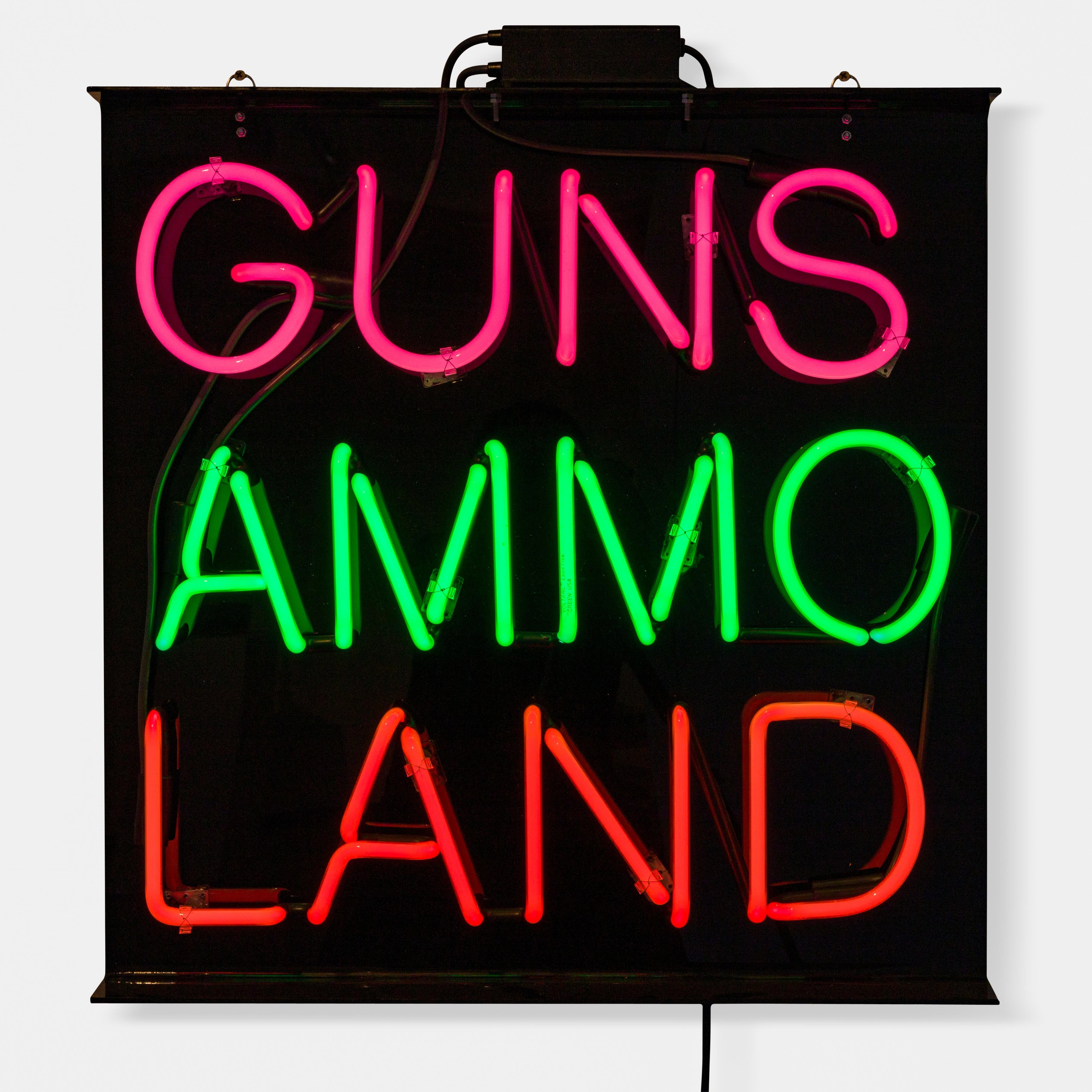 Guns Ammo Land - Sculpture by Jaque Fragua