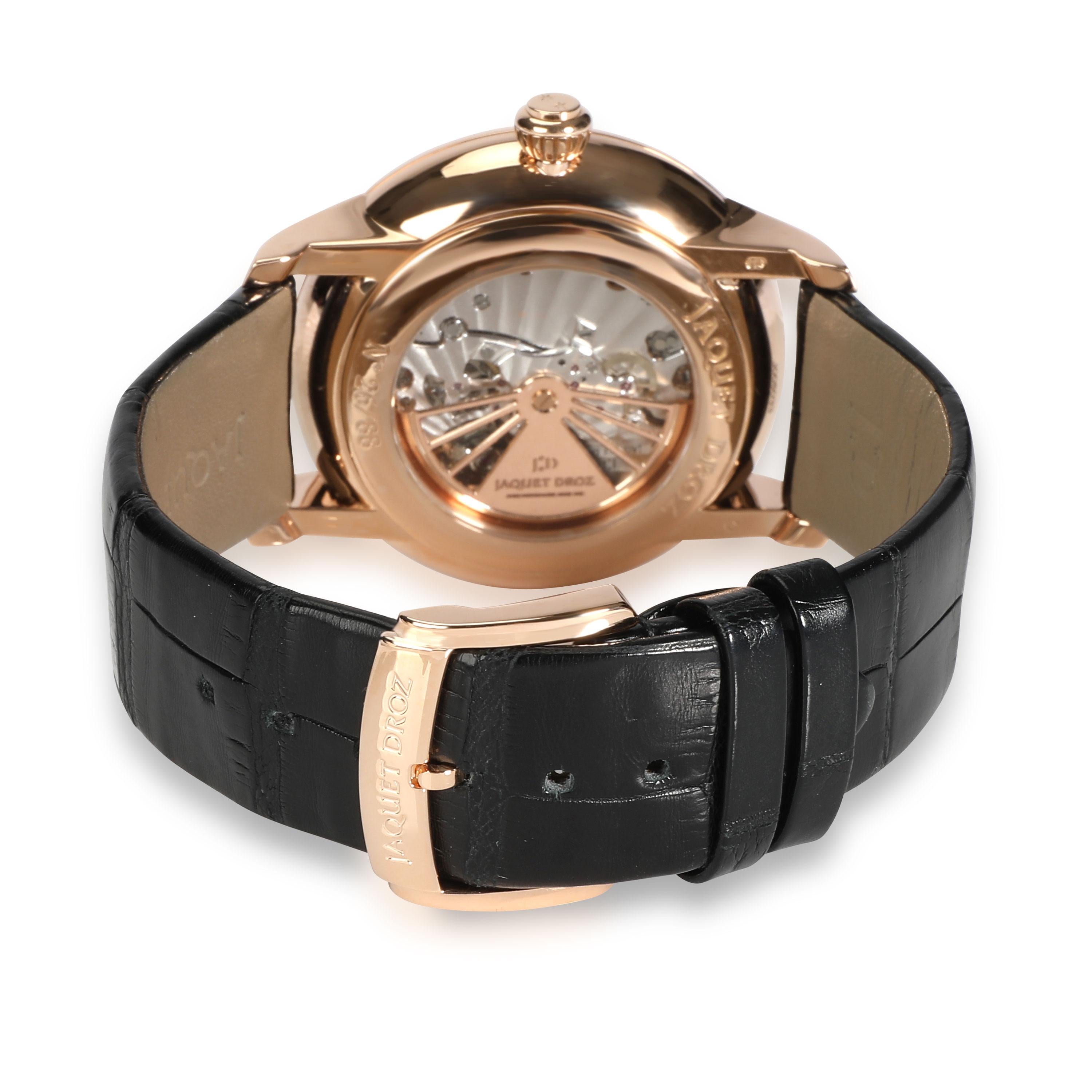 Jaquet Droz Grande Seconde Deadbeat J008033200 Herrenuhr aus 18 Karat Roségold

SKU: 108370

PRIMÄRE DETAILS
Marke:  Jaquet Droz
Modell: Grande Seconde Deadbeat
Herkunftsland: Schweiz
Uhrwerk Typ: Mechanisch: Automatik/Kinetik
Jahr der Herstellung: