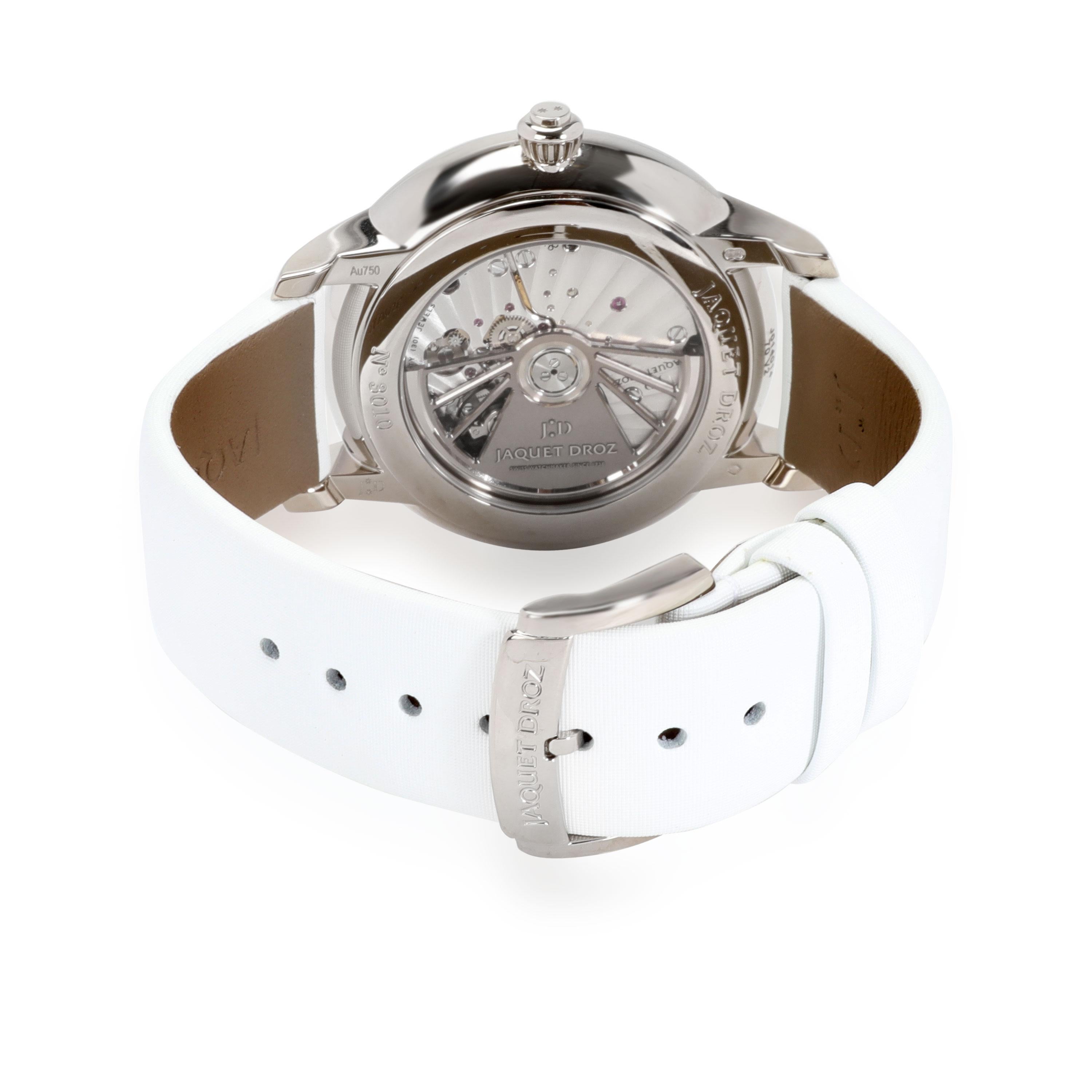 Montre unisexe Jaquet Droz Grande Seconde J014014271 en or blanc 18kt

SKU : 112727

DÉTAILS PRIMAIRES
Marque :  Jaquet Droz
Modèle : Grande Seconde
Pays d'origine : Suisse
Type de mouvement : Mécanique : Automatique/Kinétique
Année de fabrication :